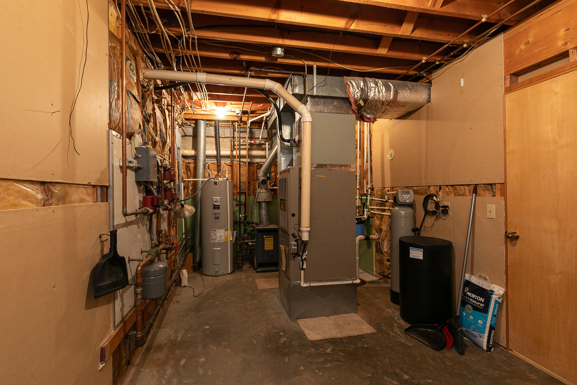 main property photo 47
