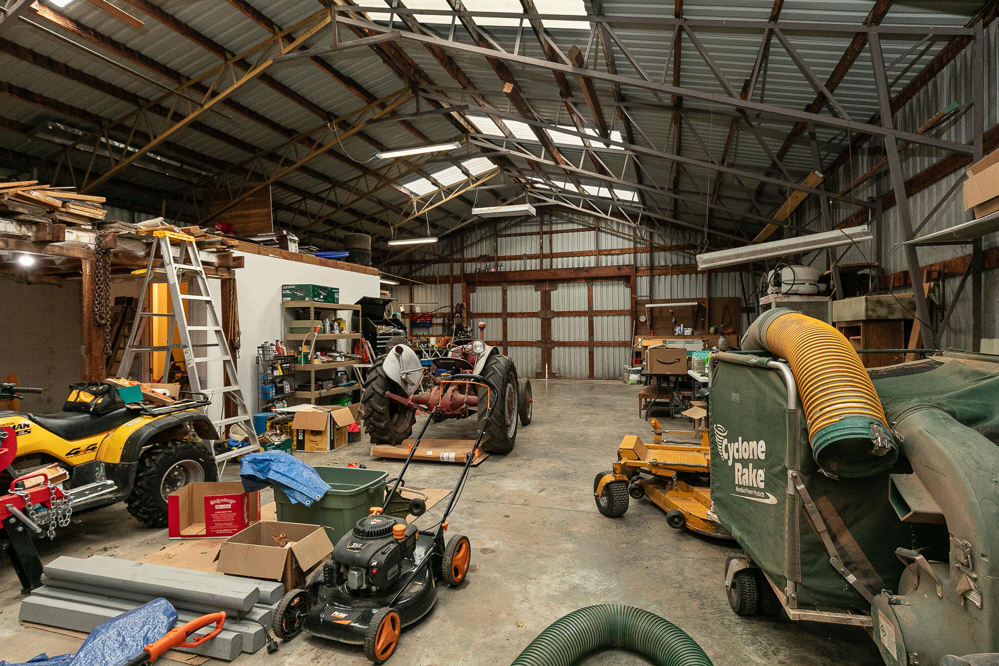 main property photo 63