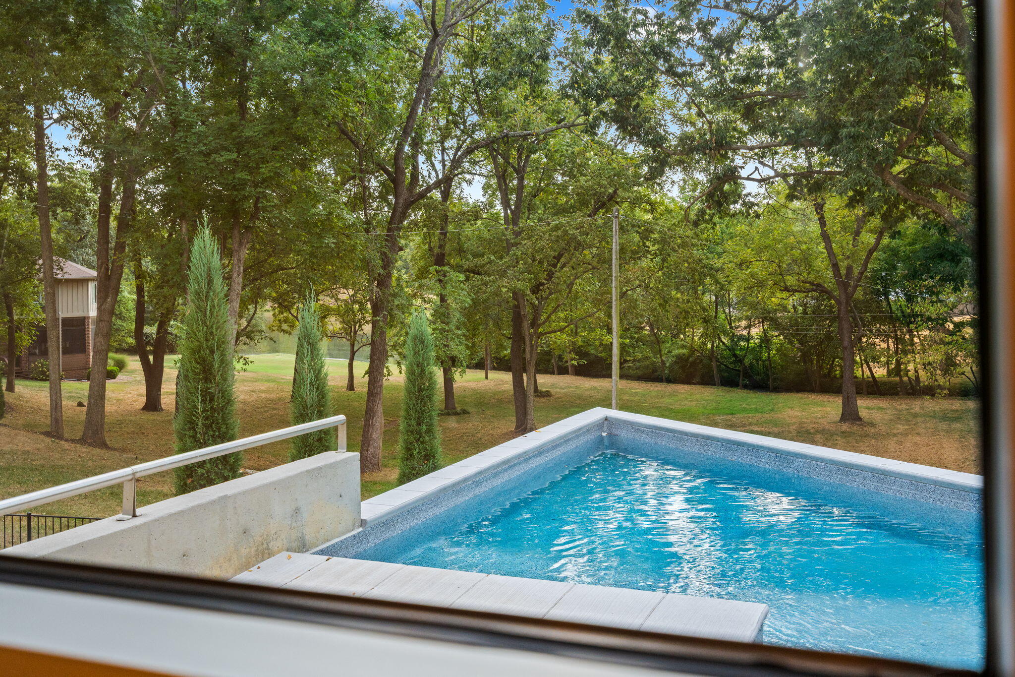main property photo 43