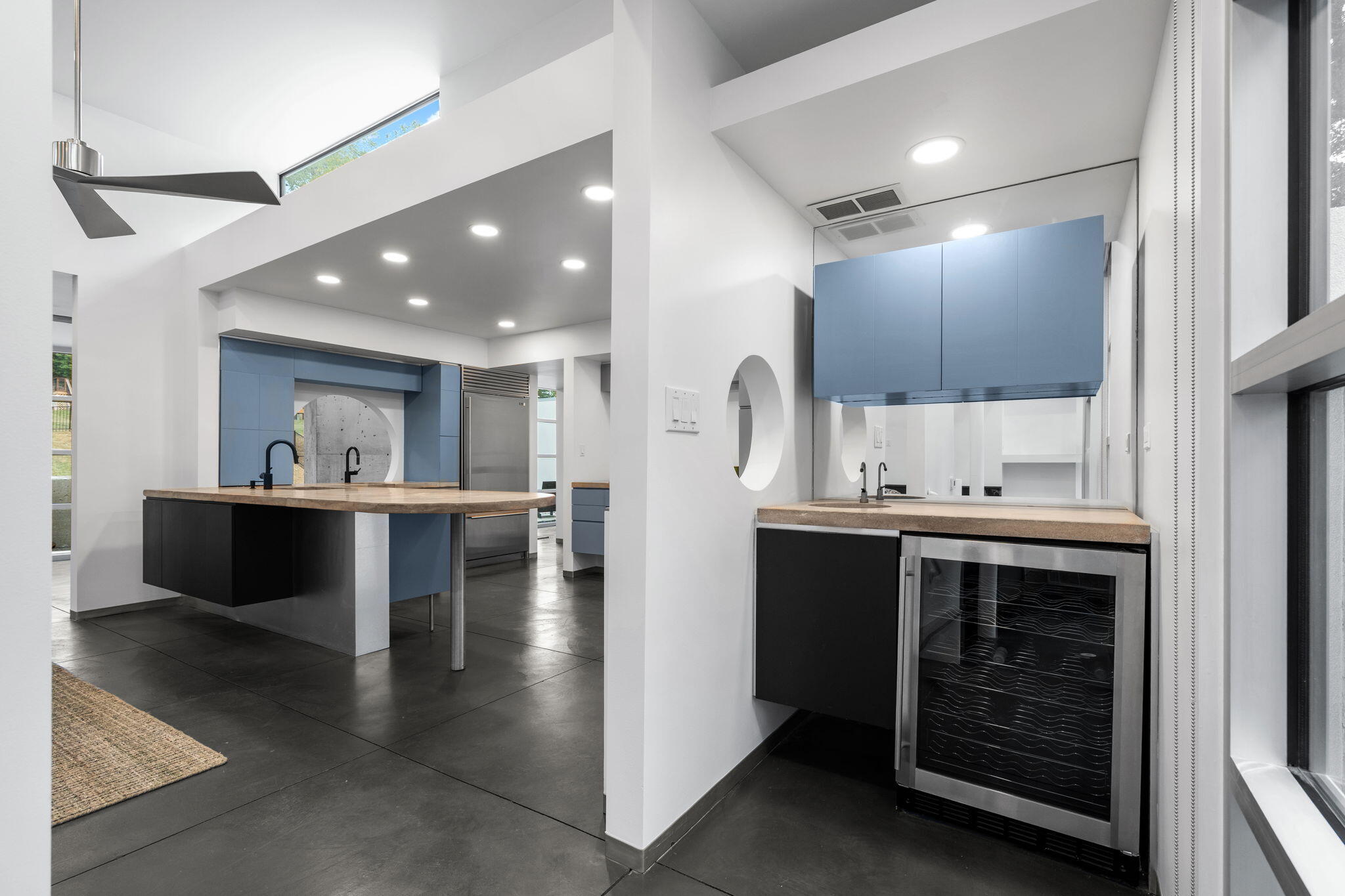 main property photo 59