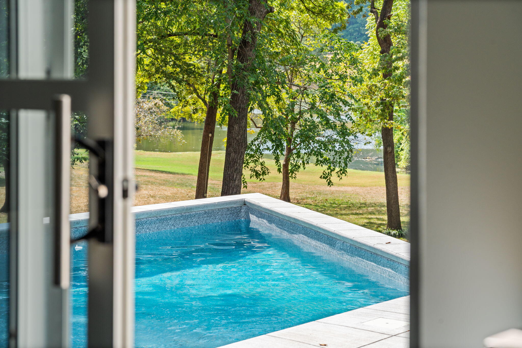 main property photo 61