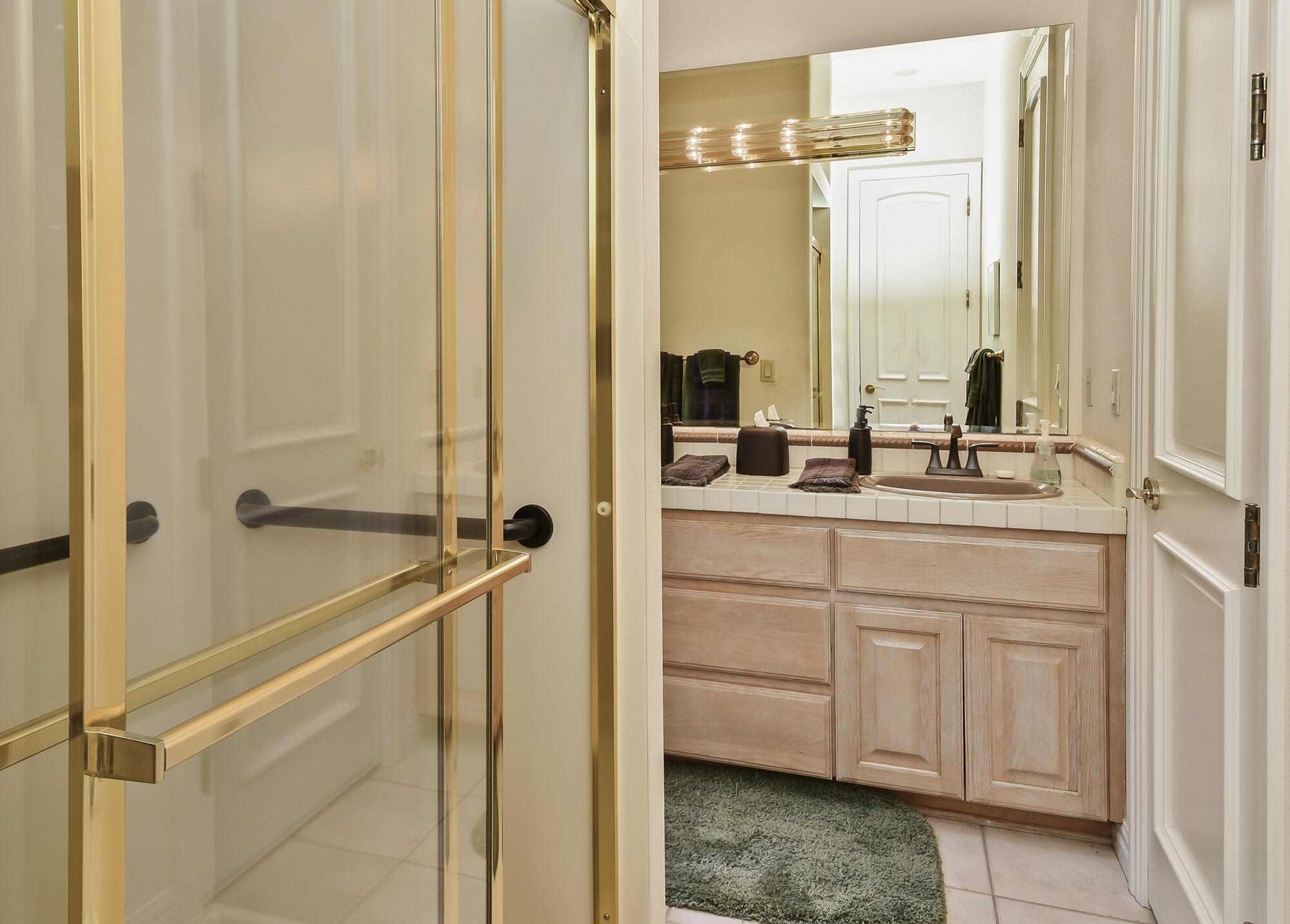 main property photo 65