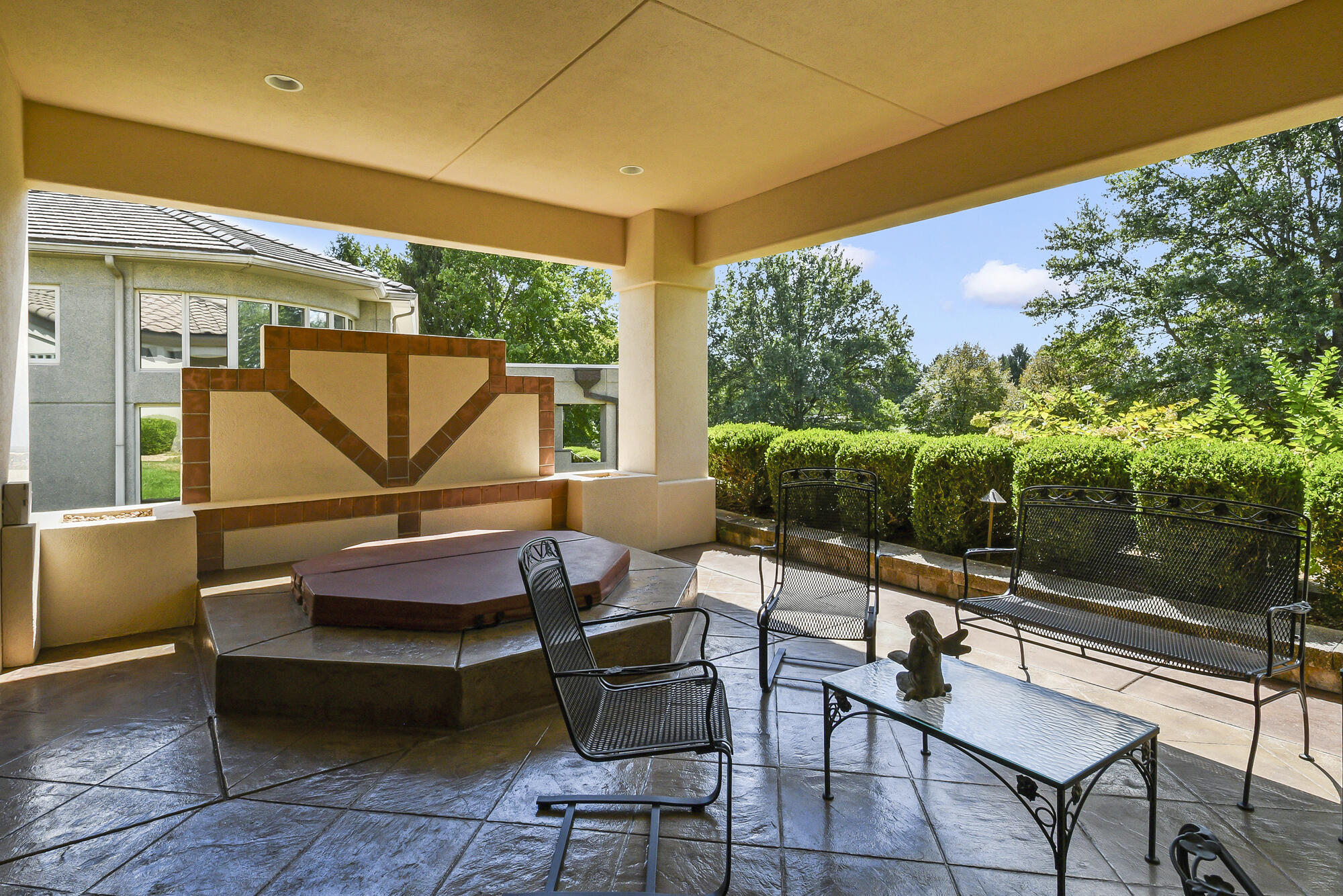 main property photo 76