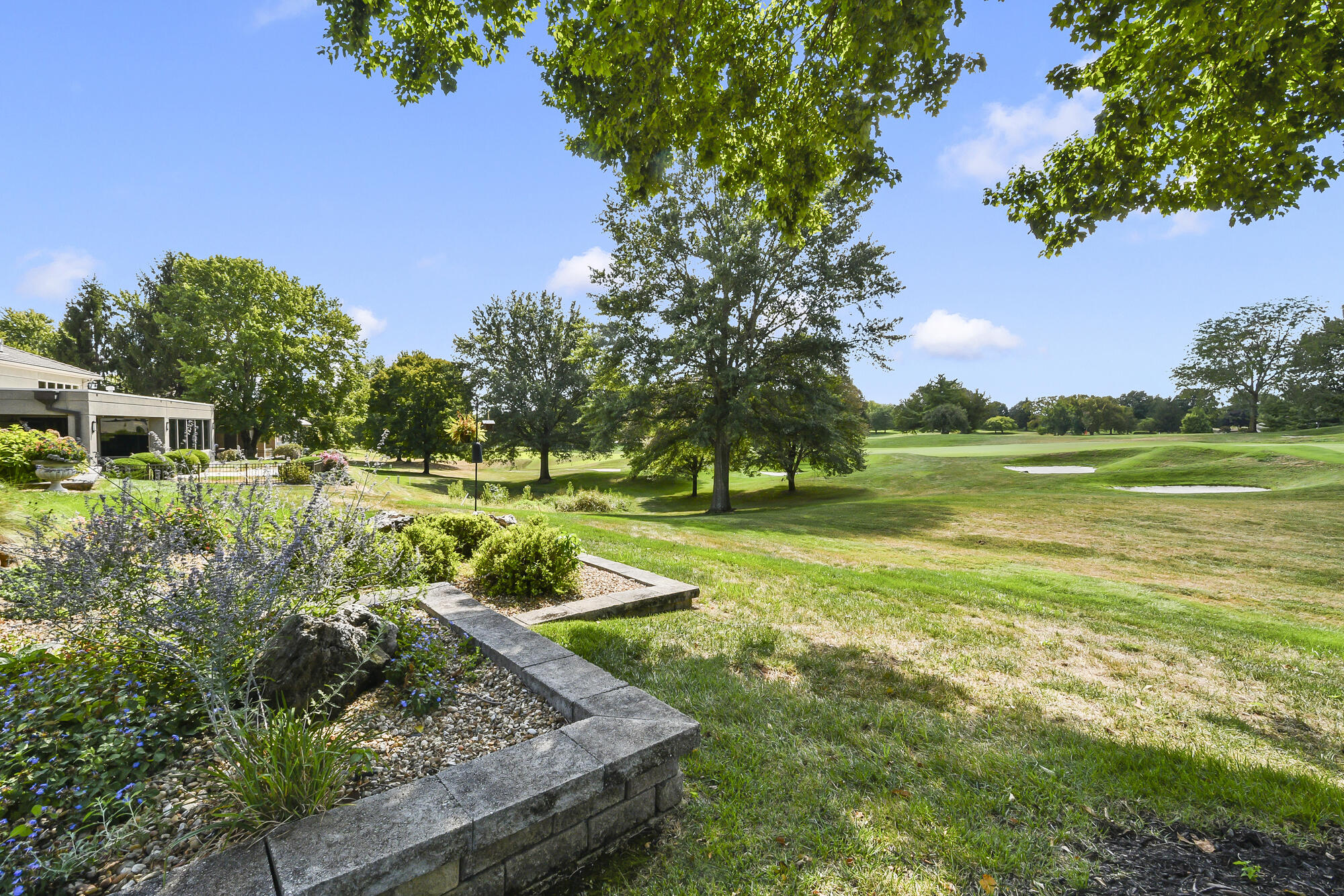 main property photo 80