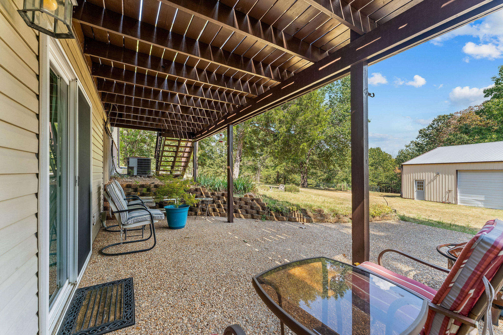 main property photo 37