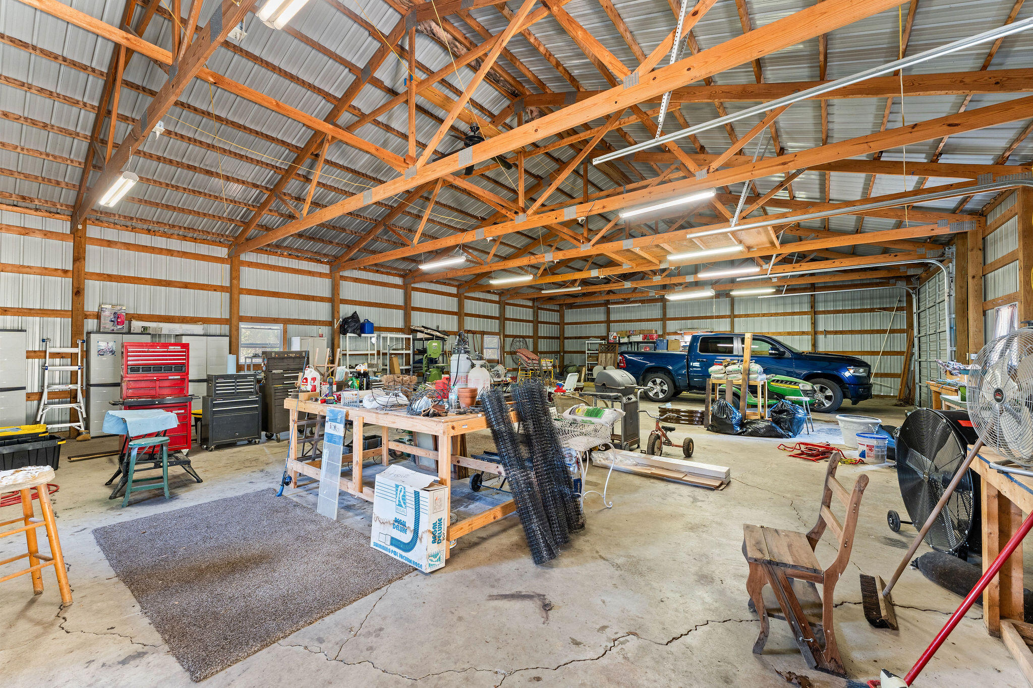 main property photo 39