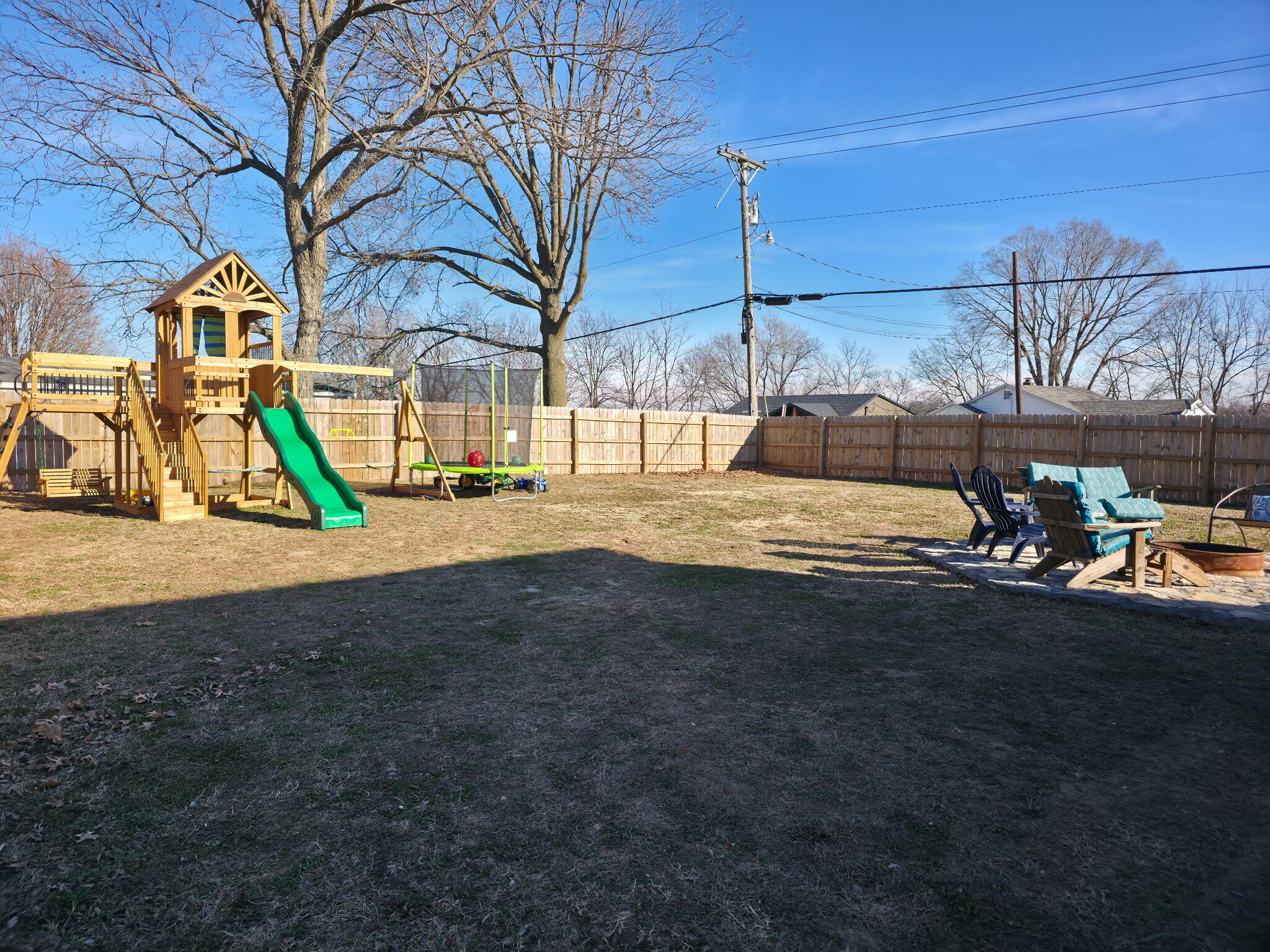 main property photo 25