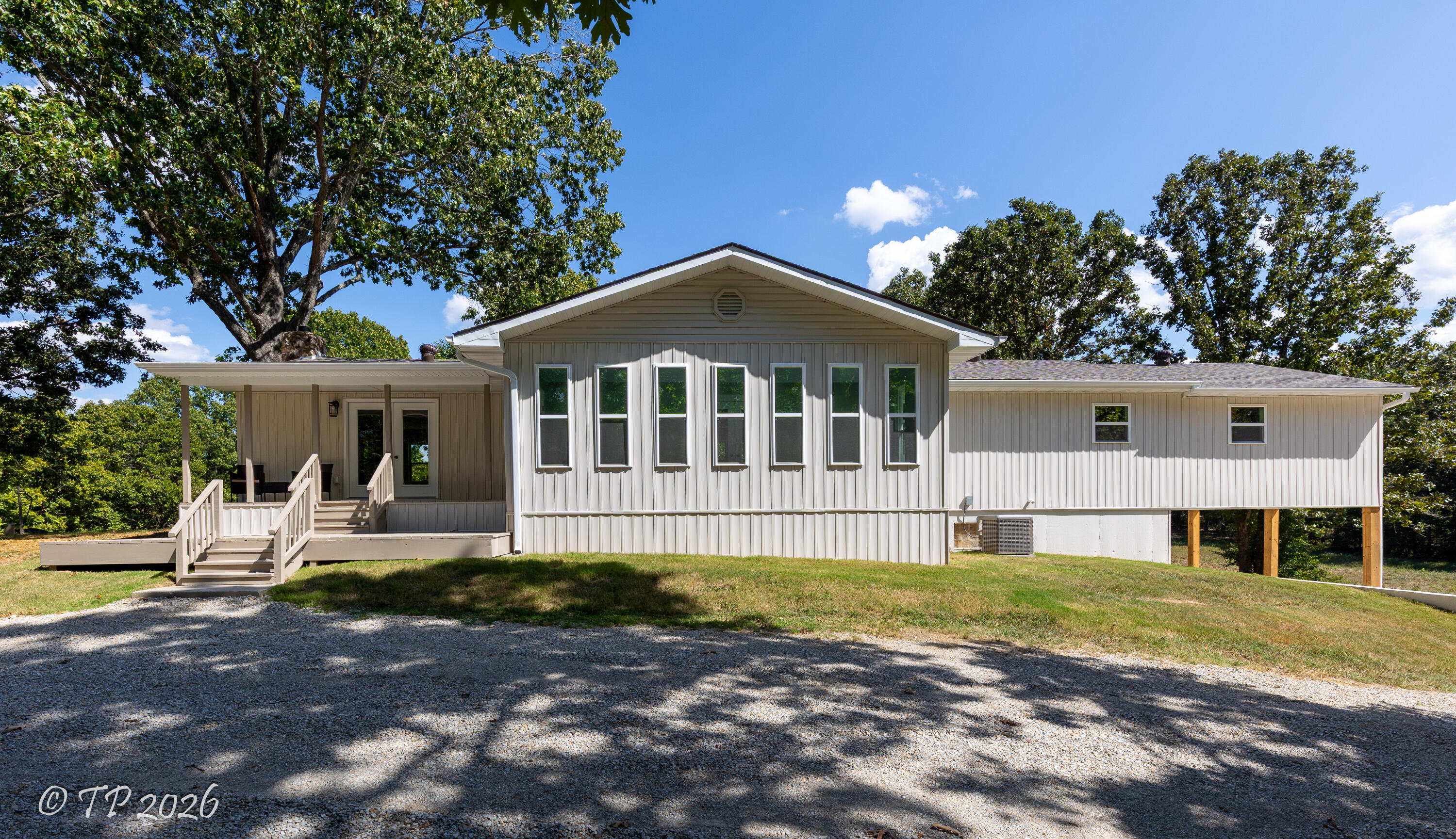 main property photo 37