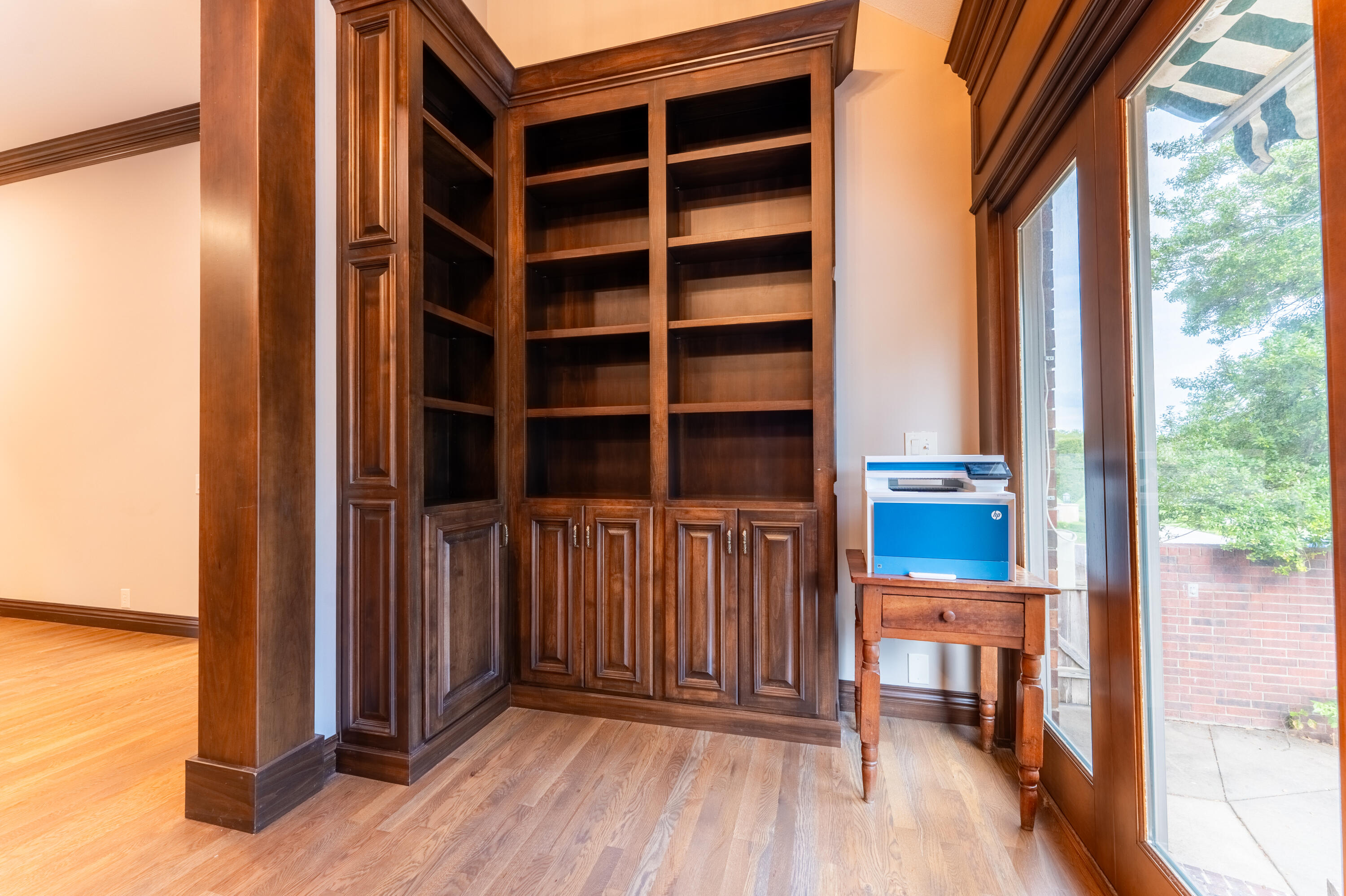 main property photo 14