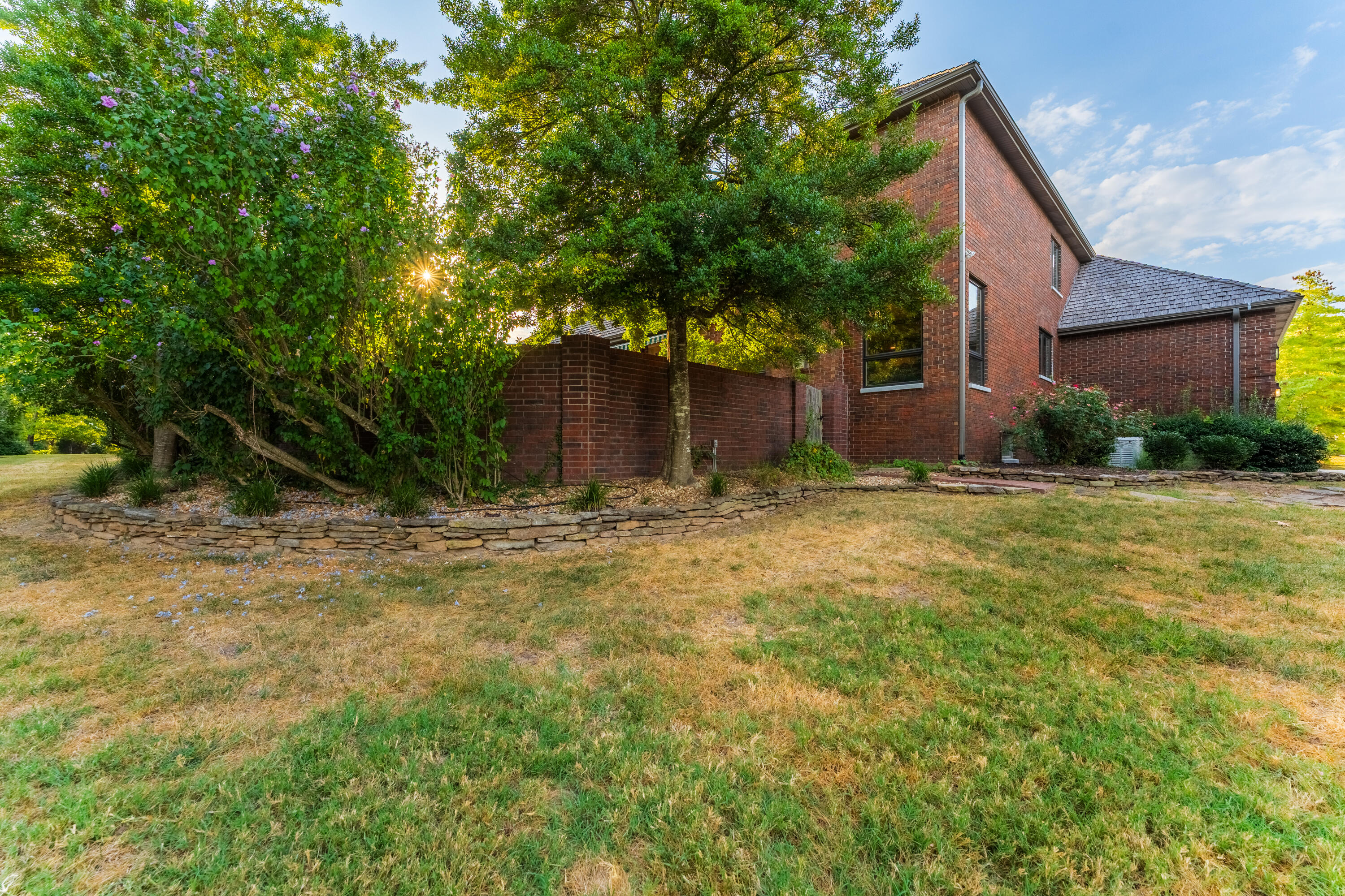 main property photo 58
