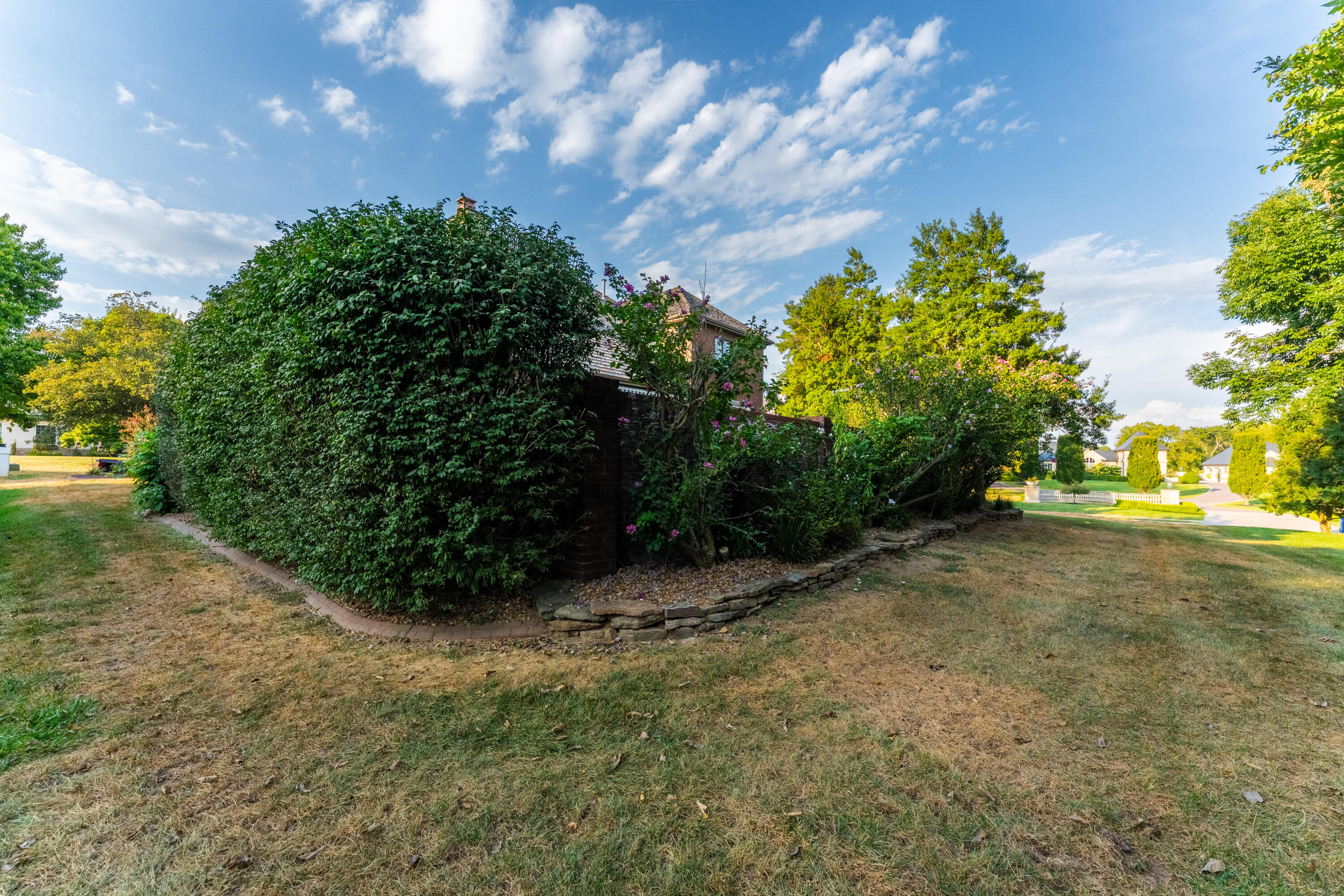 main property photo 60