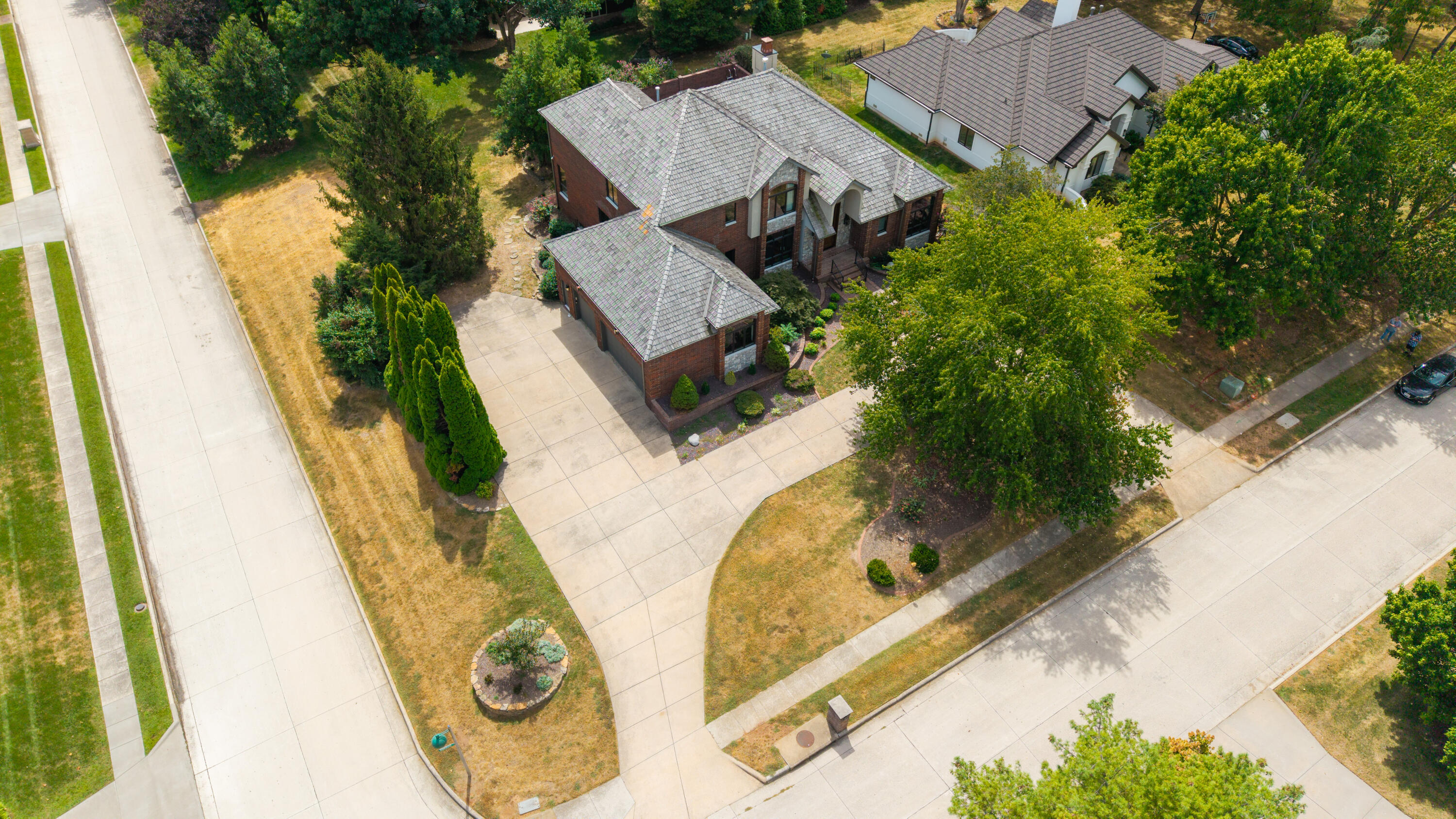 main property photo 65