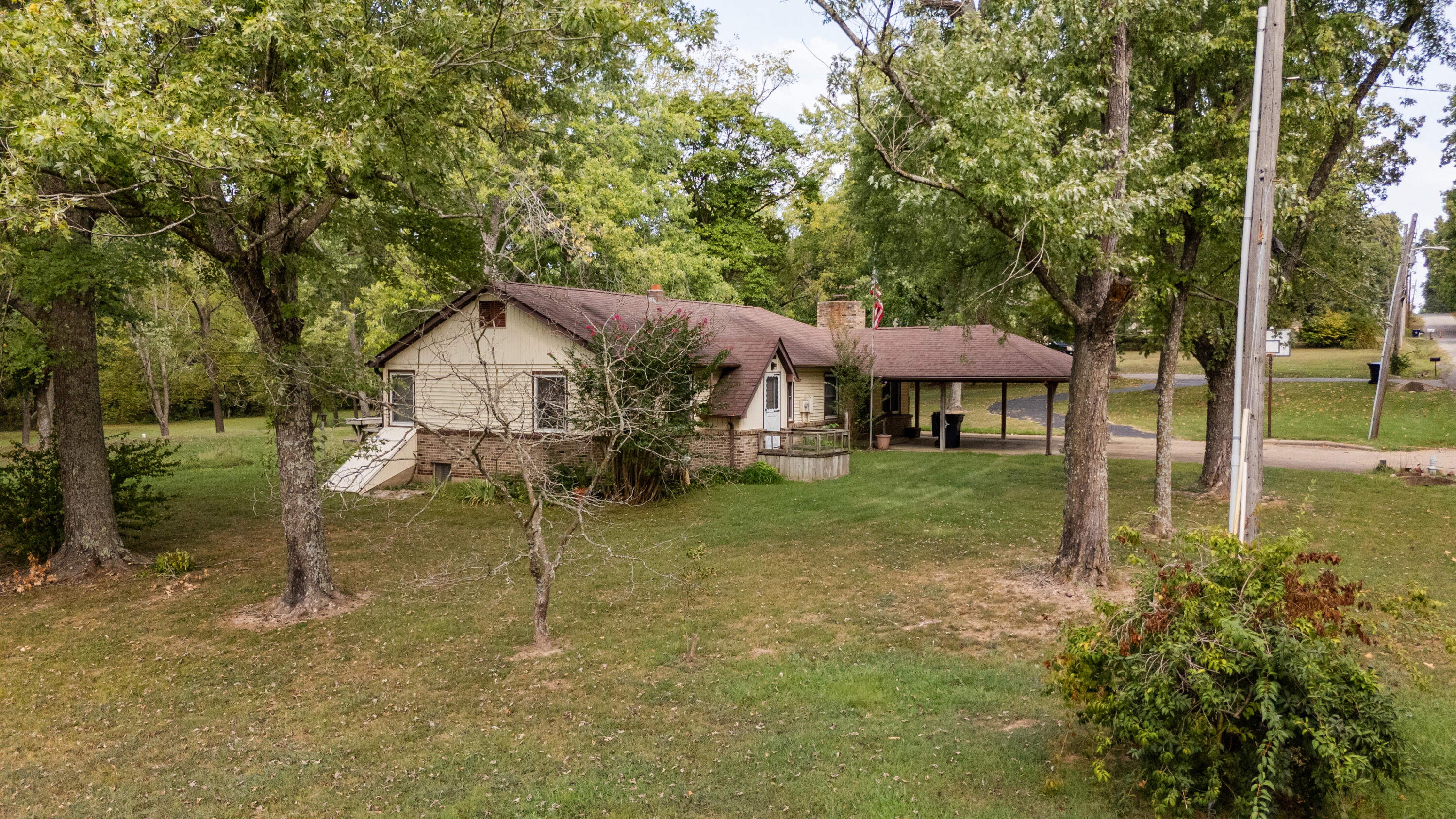 main property photo 48