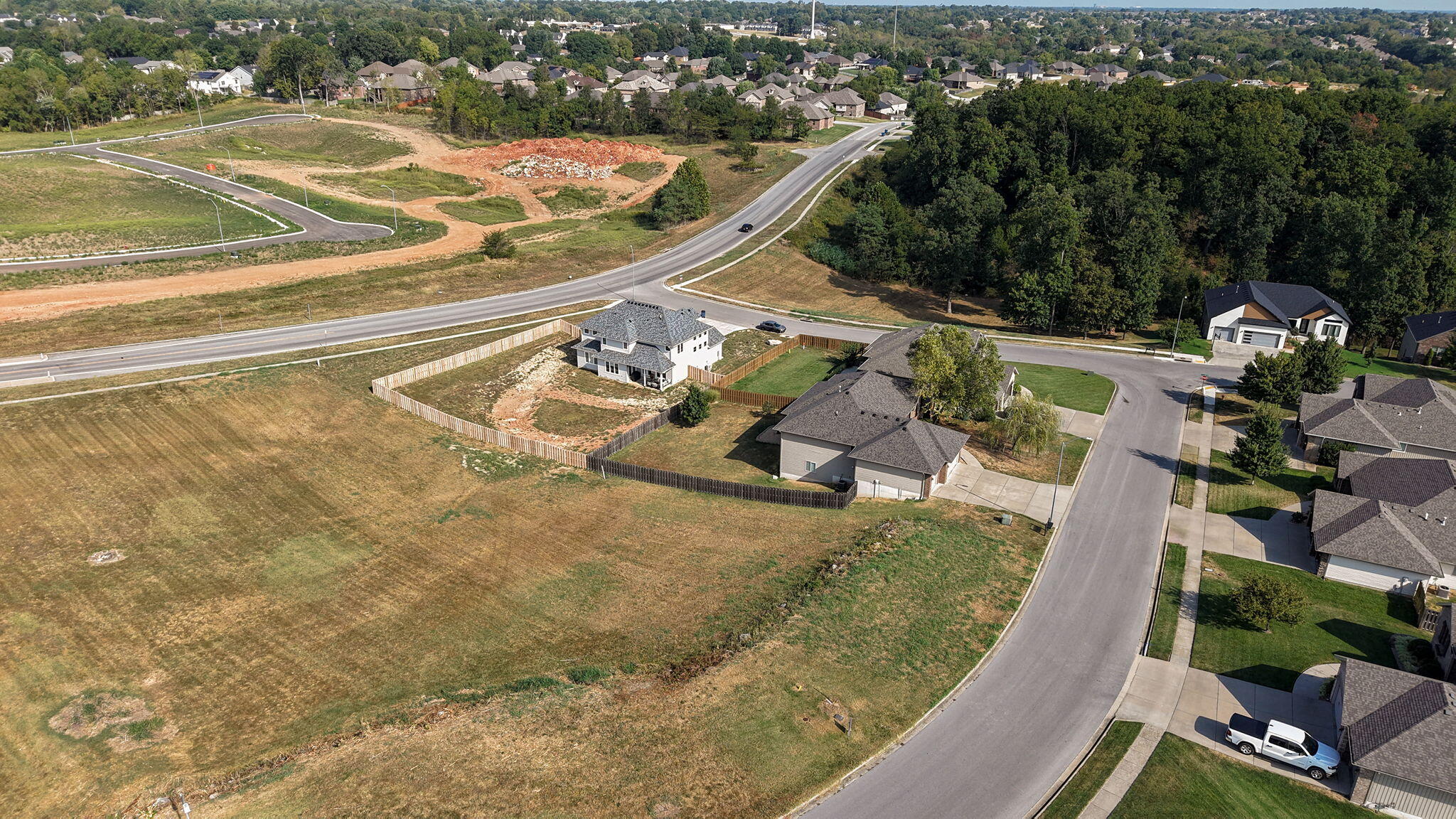 main property photo 2