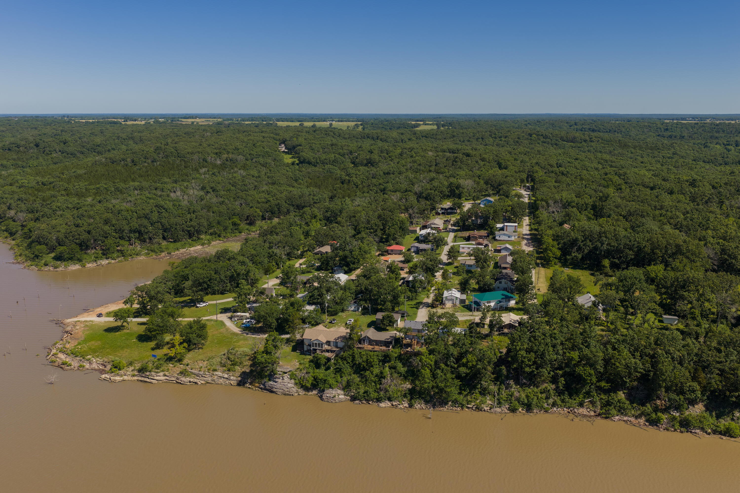main property photo 35
