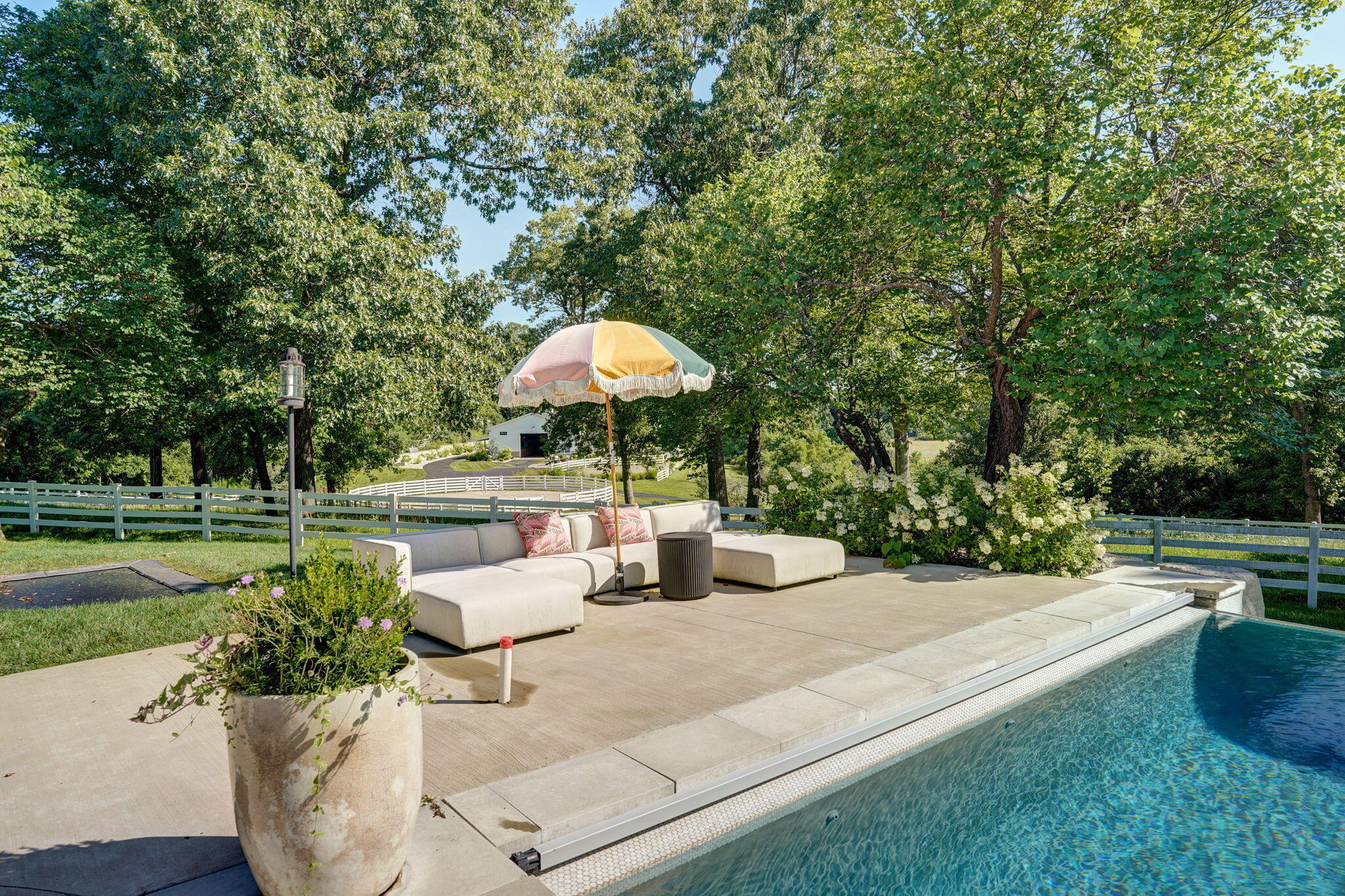 main property photo 112