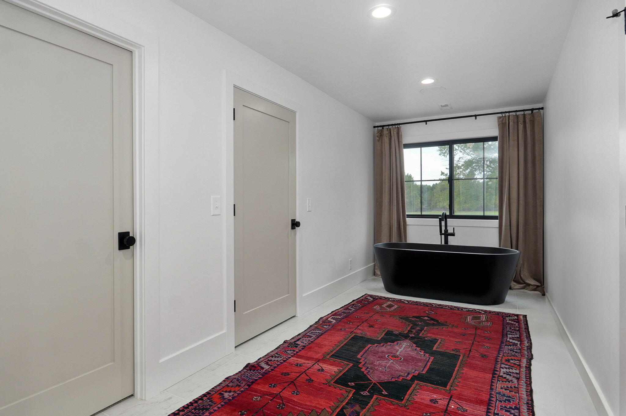 main property photo 70