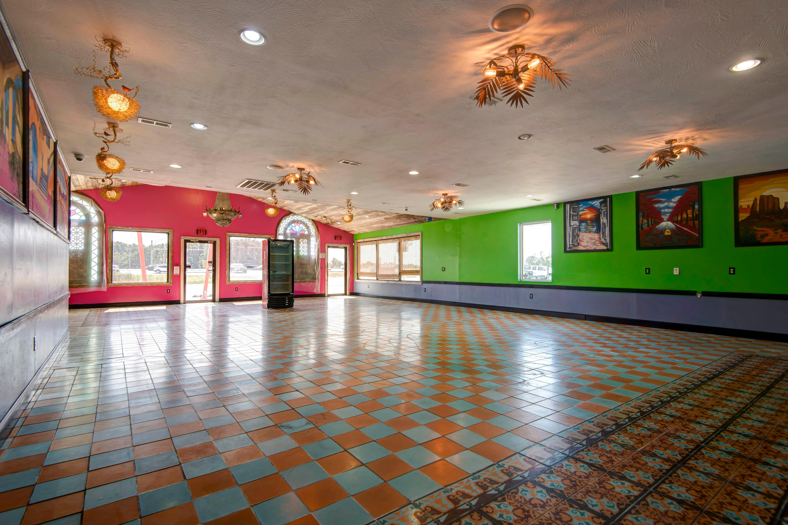 main property photo 16