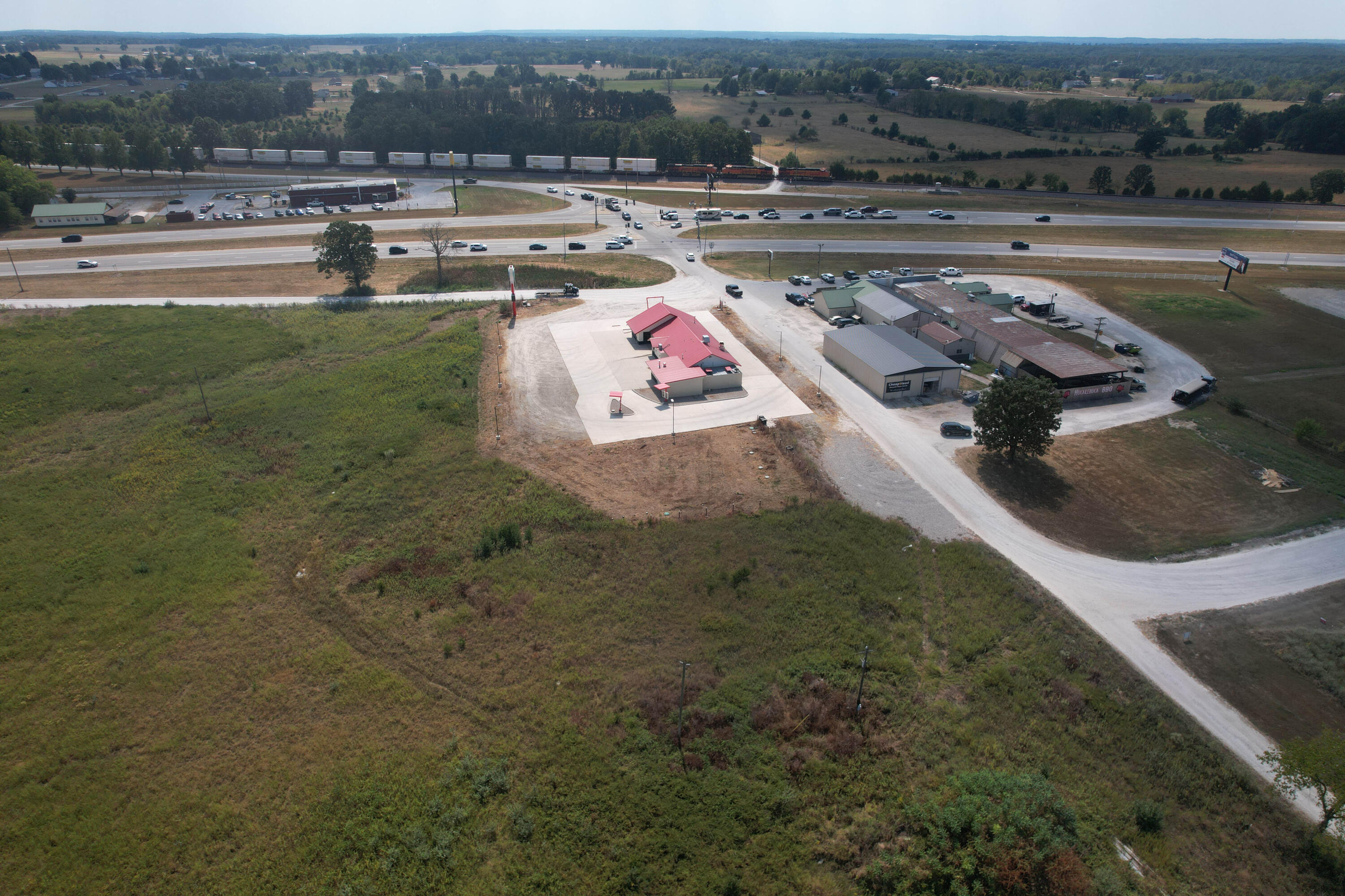 main property photo 35
