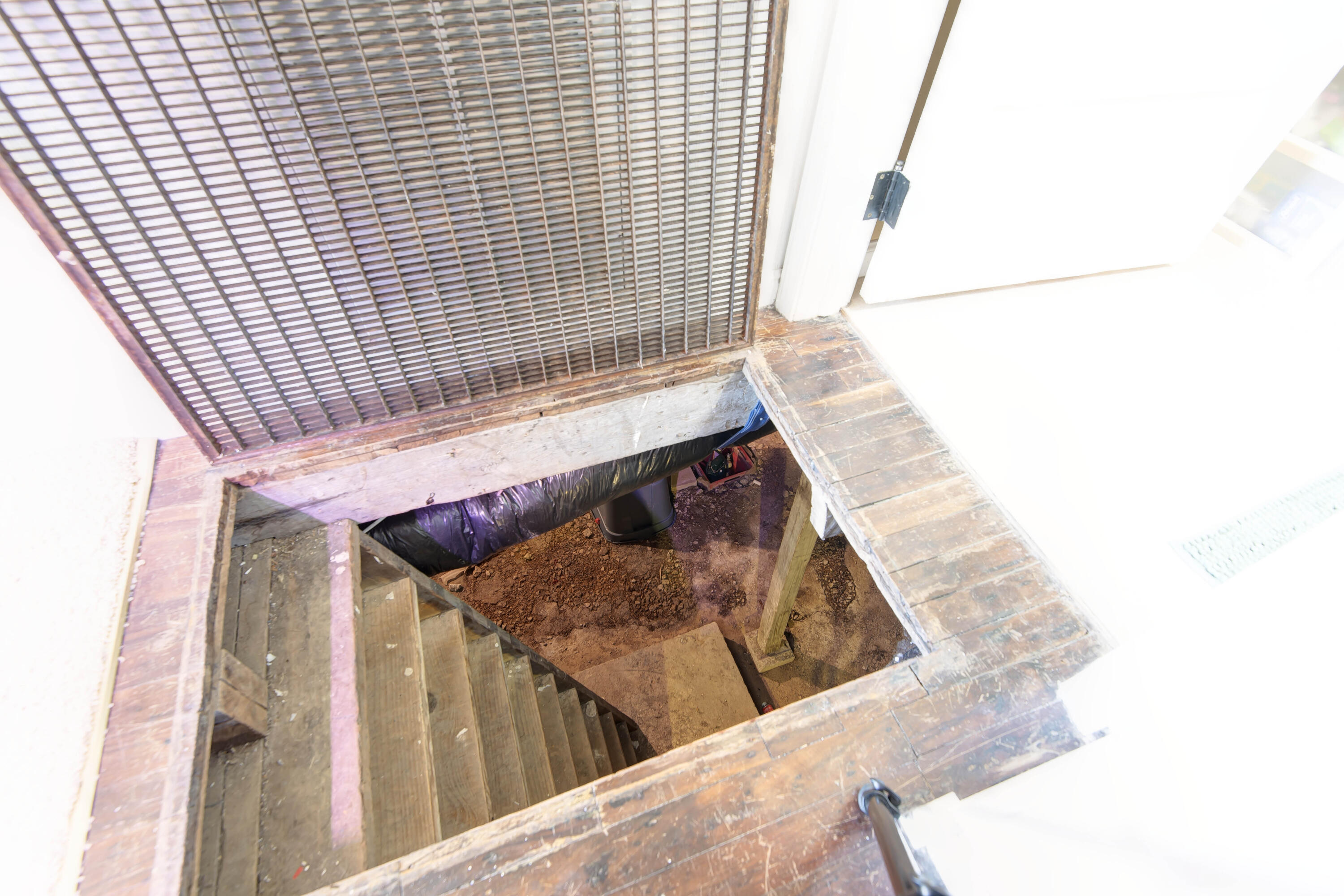 main property photo 41