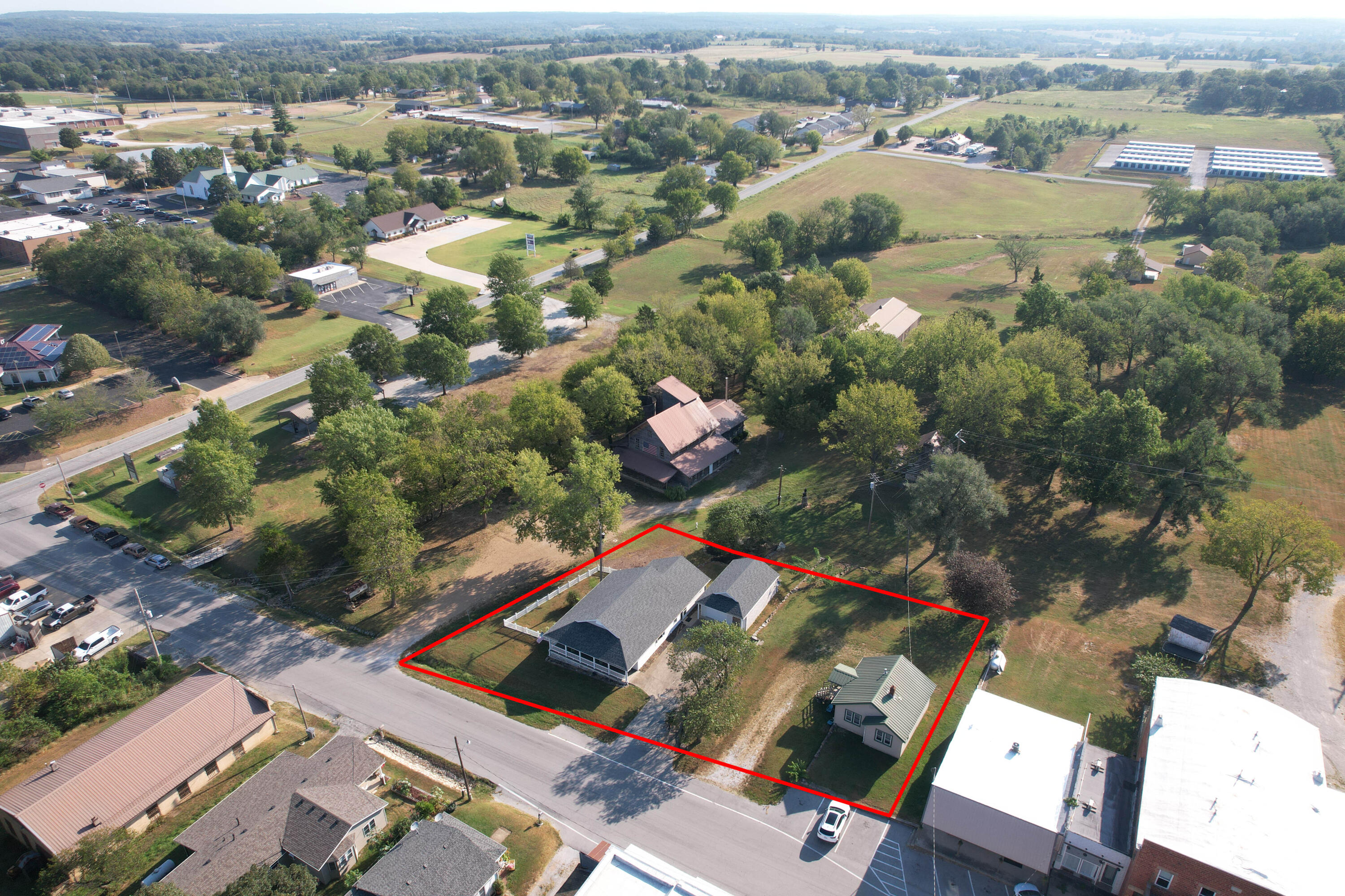 main property photo 48