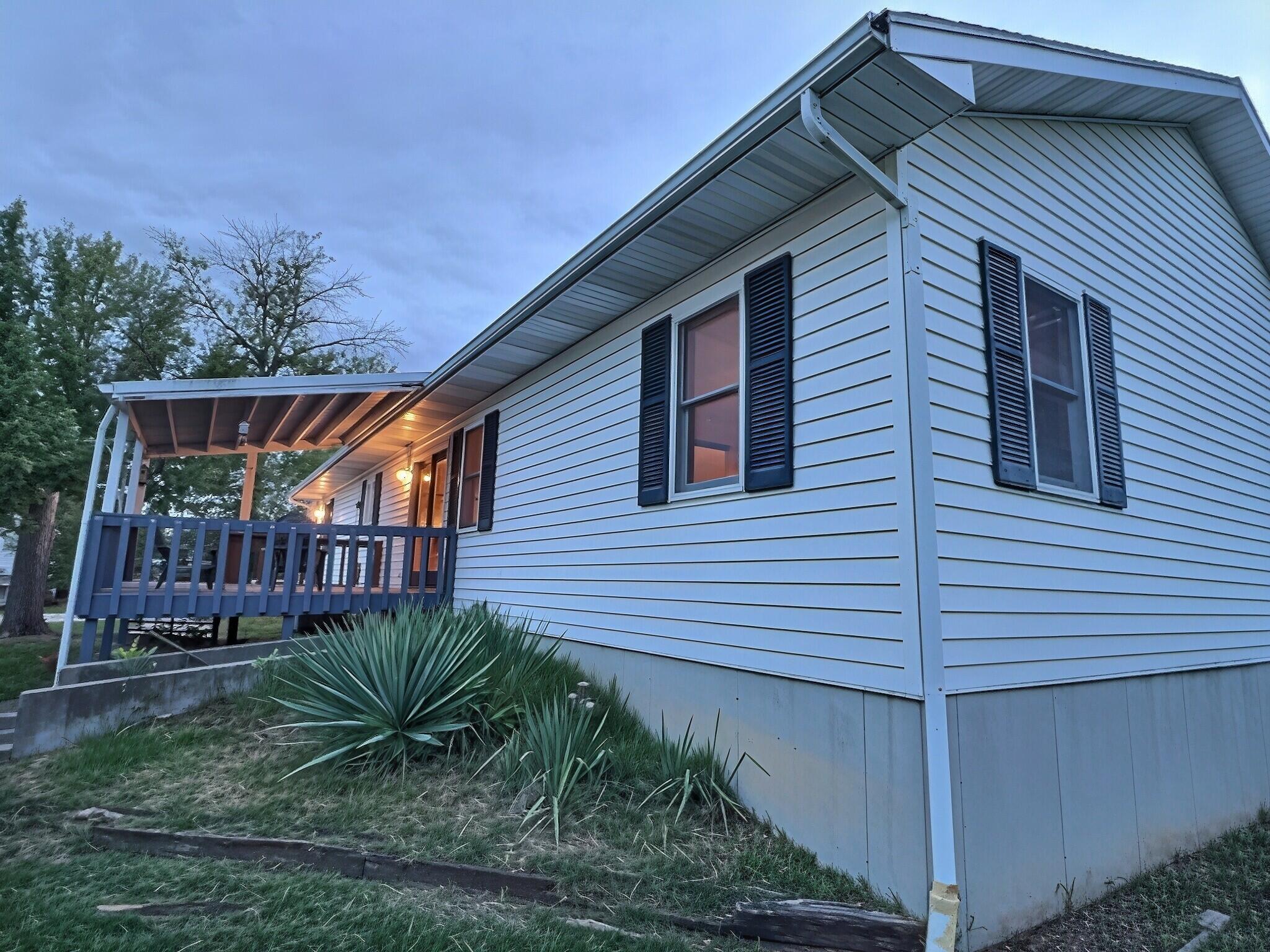 main property photo 8