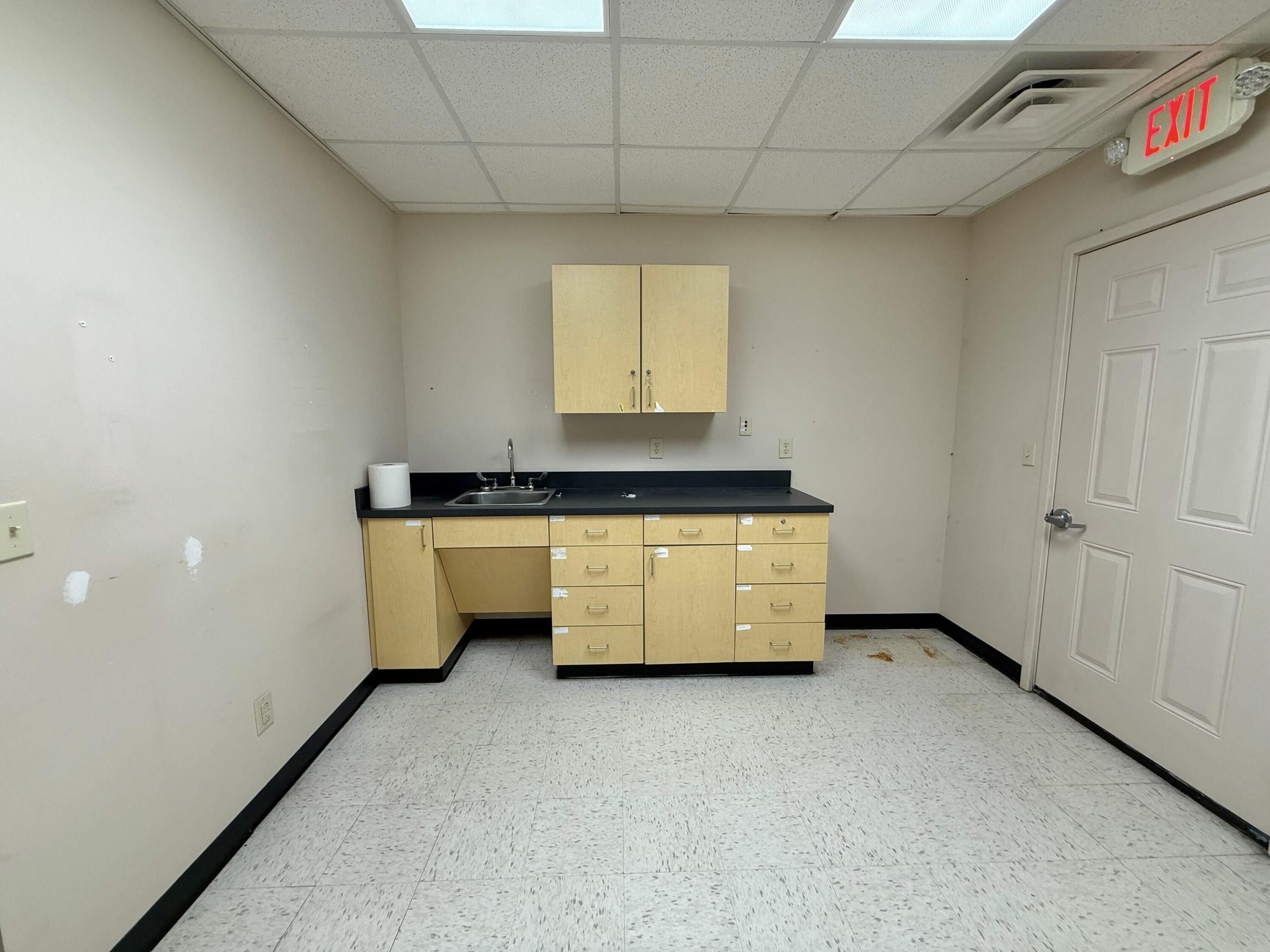 main property photo 59