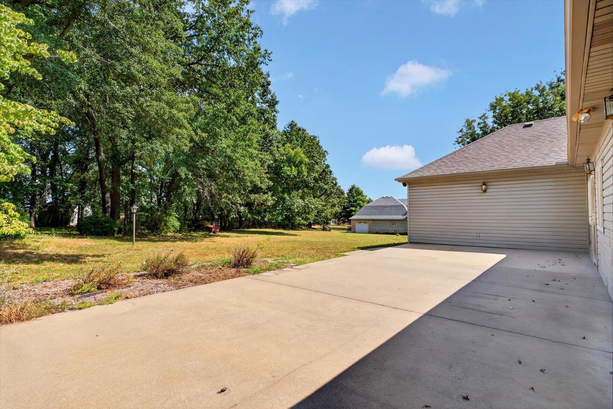 main property photo 43