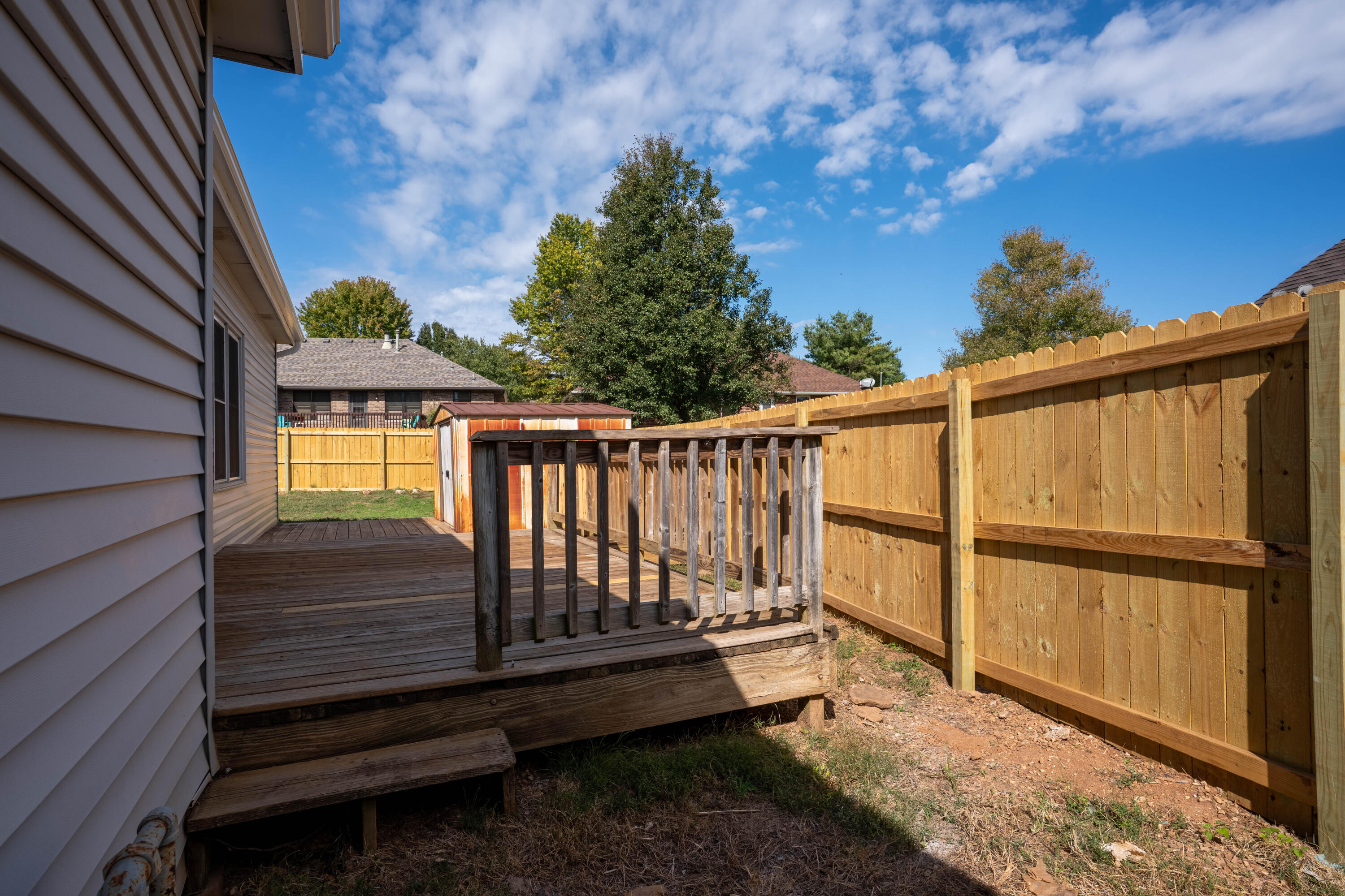 main property photo 23