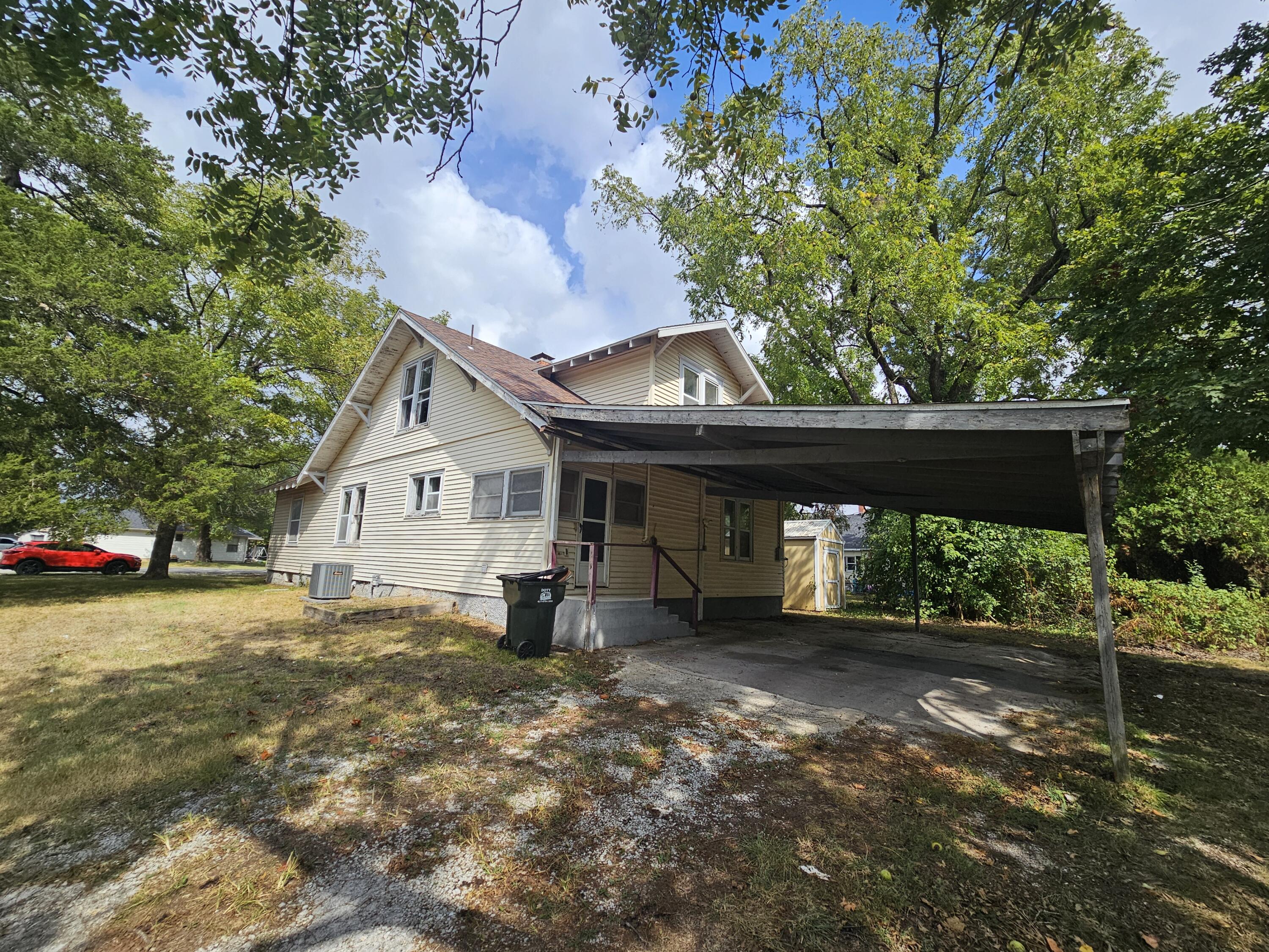 main property photo 38