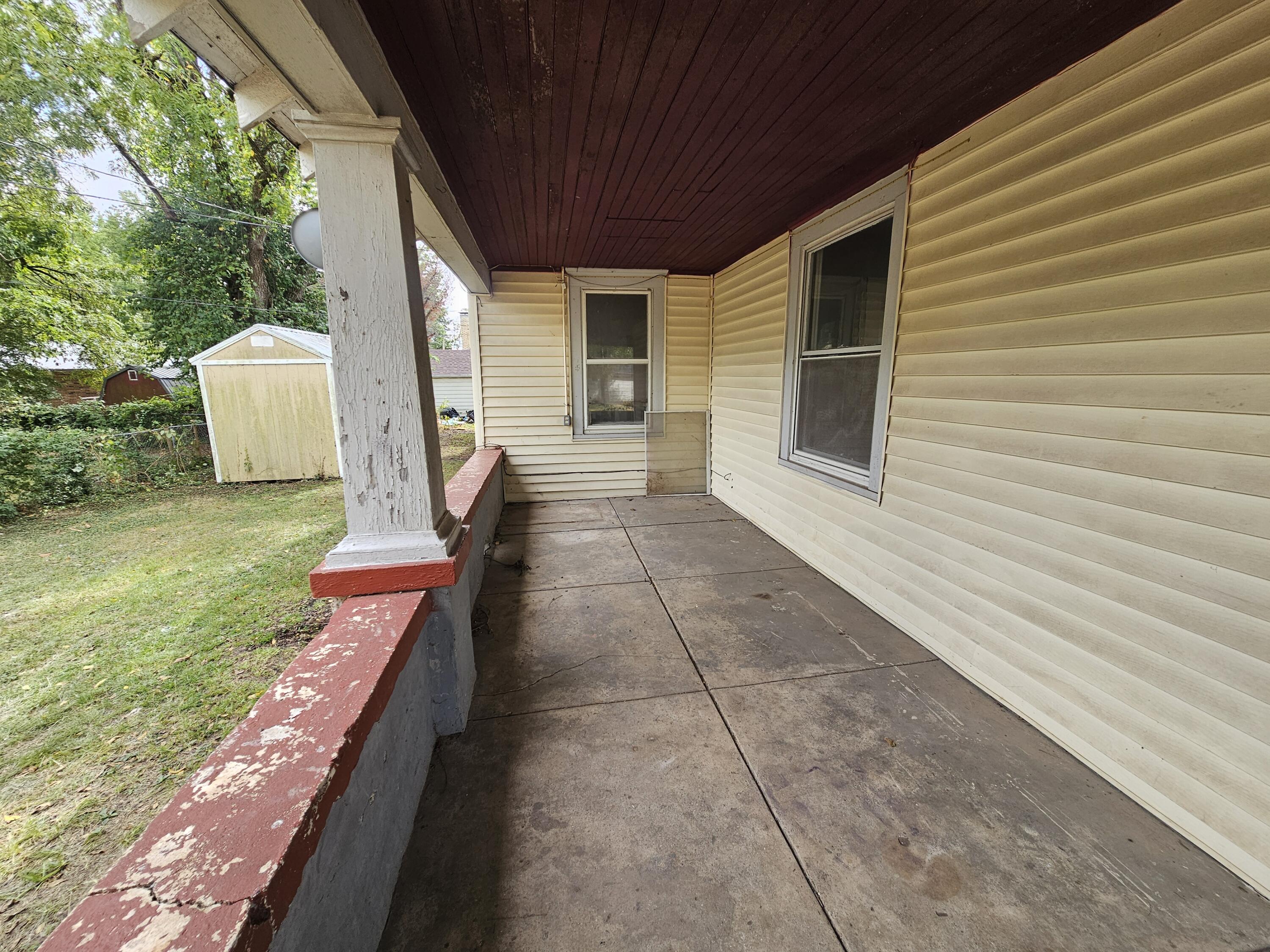 main property photo 41
