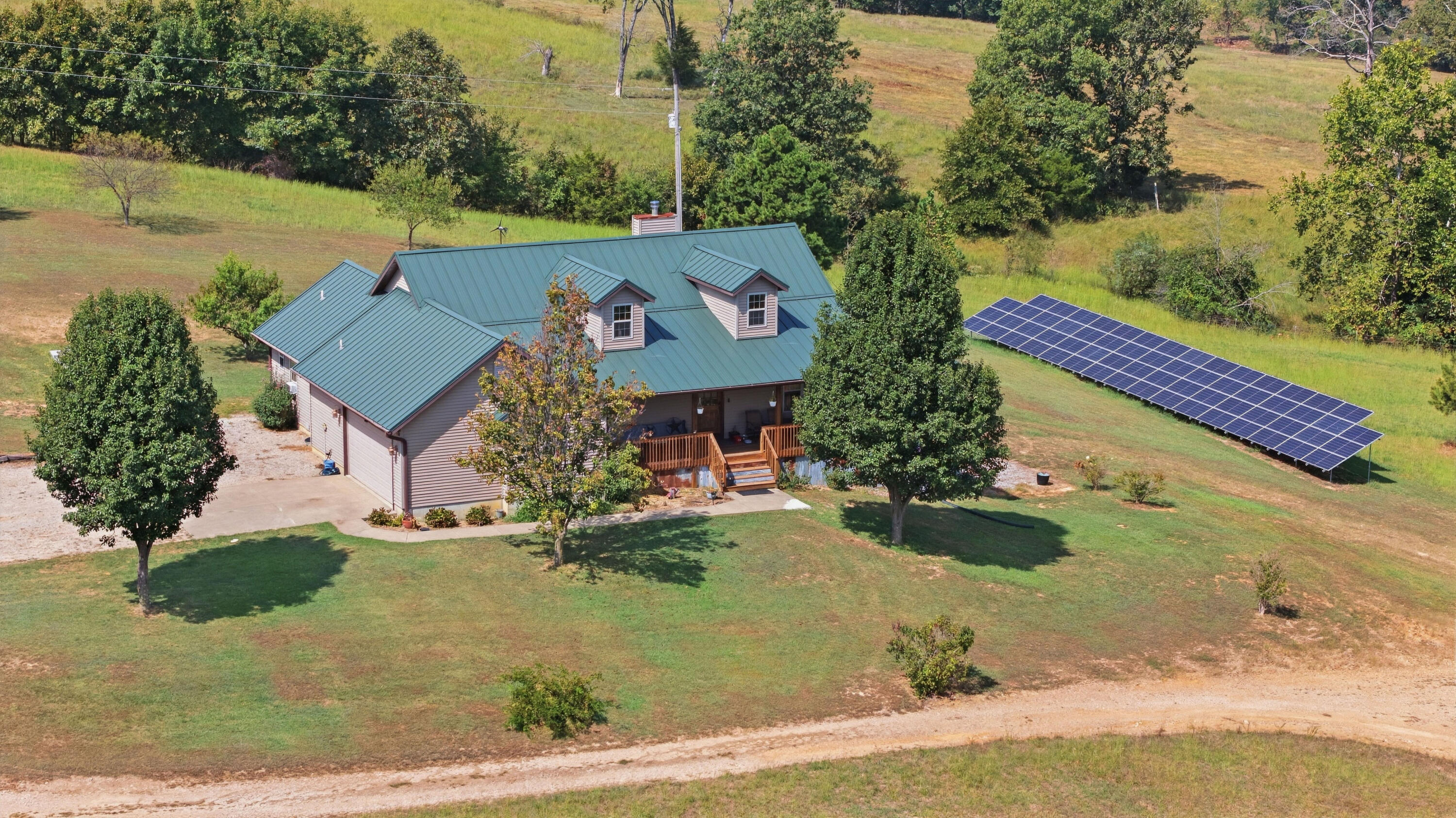 main property photo 12