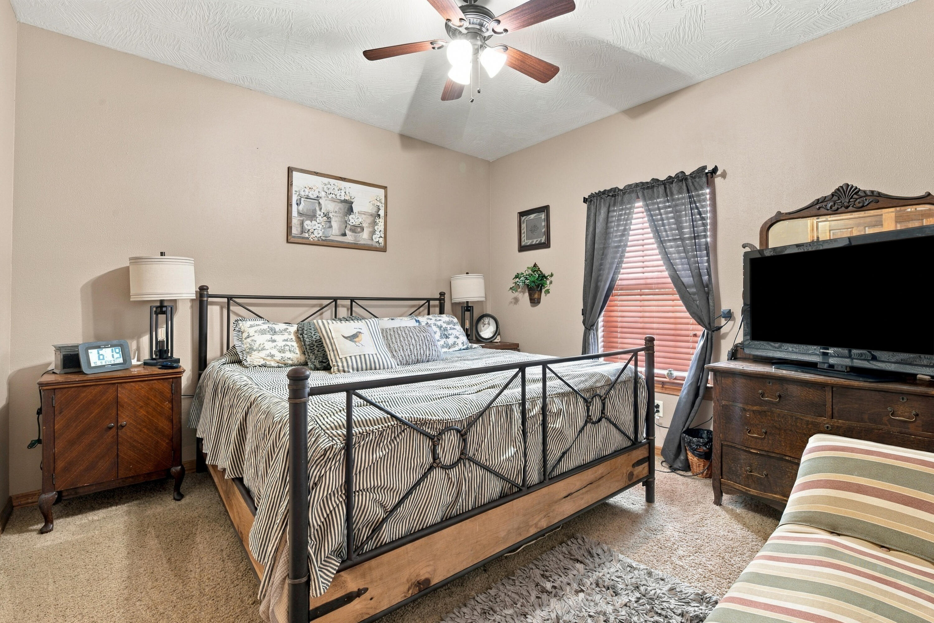main property photo 52