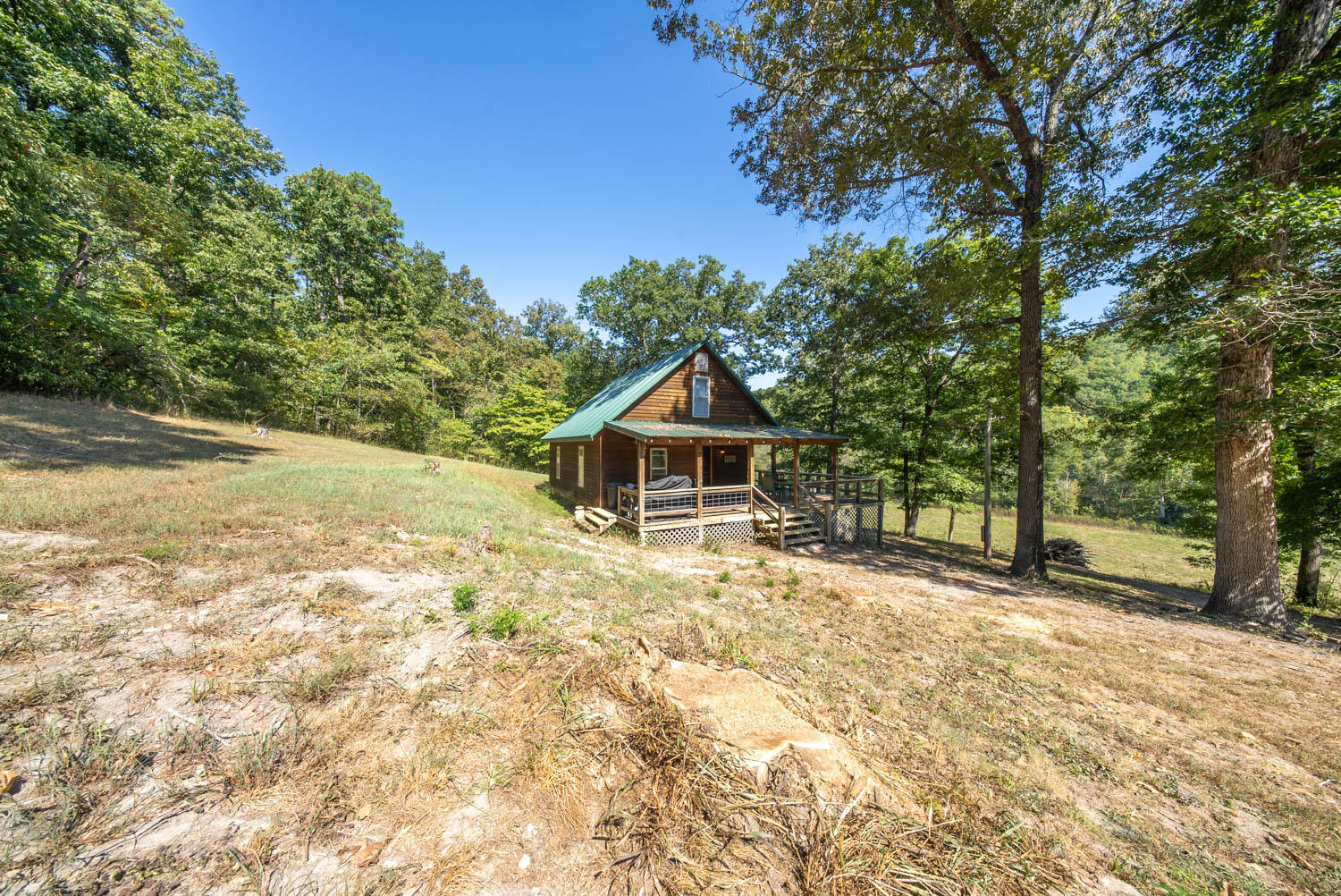 main property photo 27
