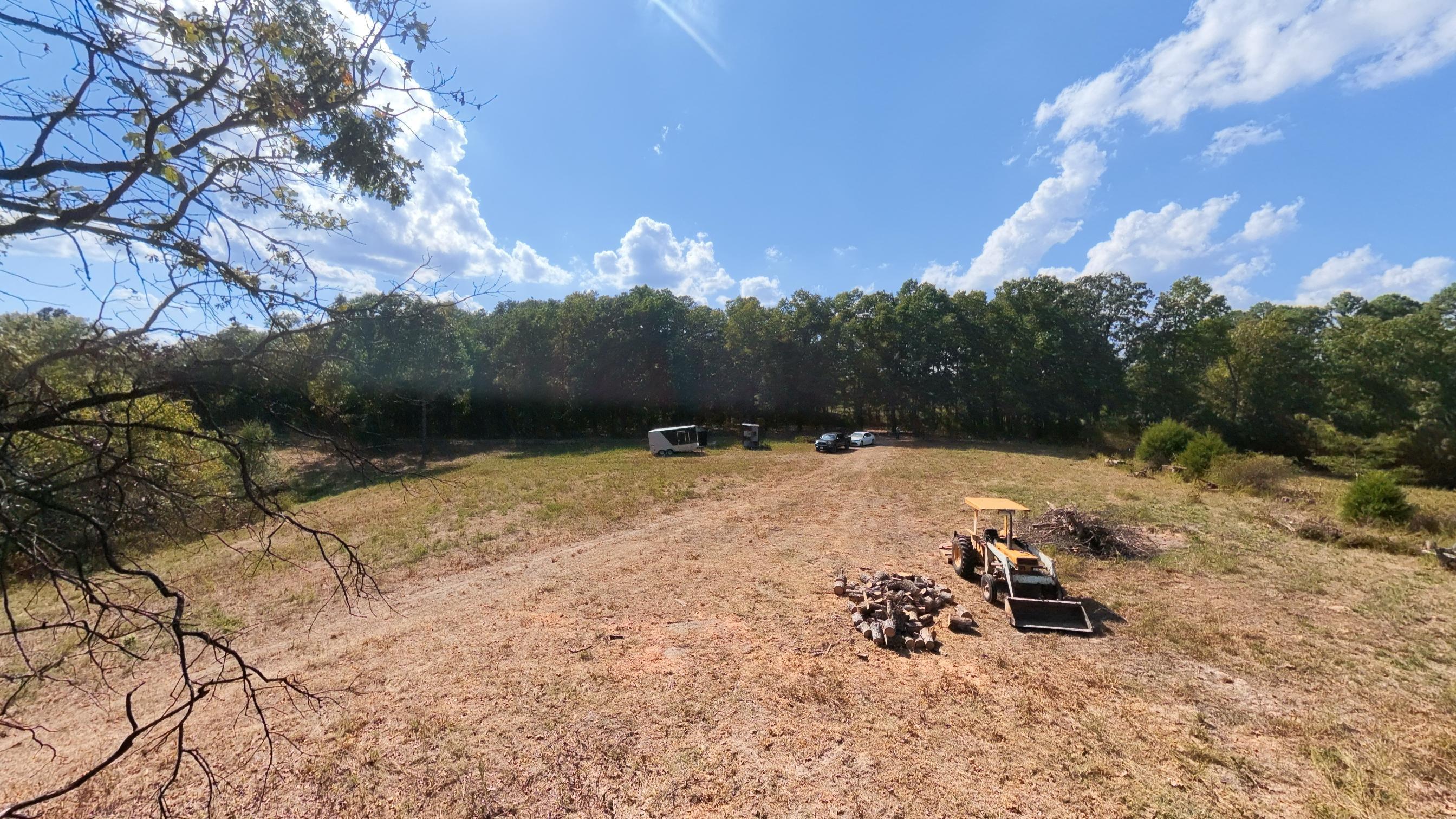 main property photo 40