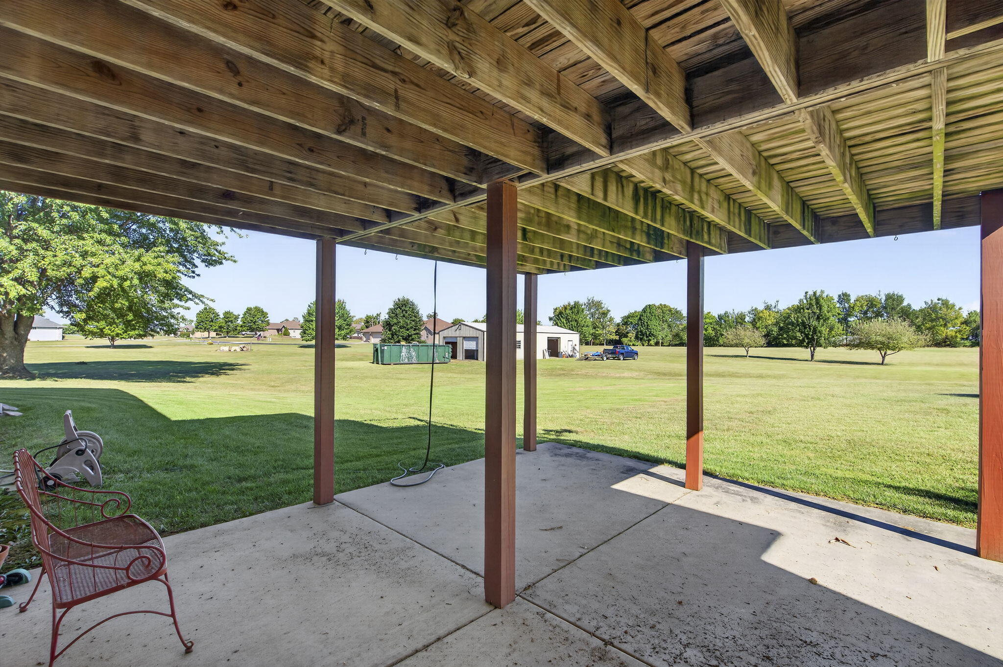 main property photo 39