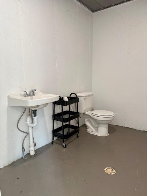 main property photo 11