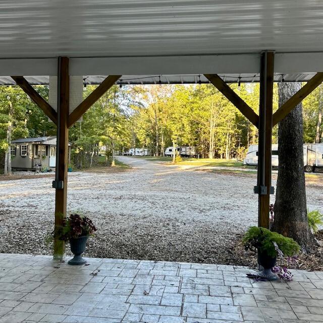 main property photo 16