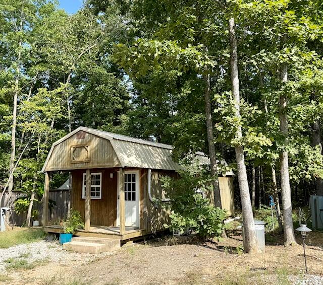 main property photo 37