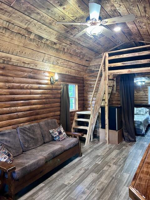main property photo 39