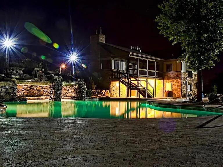 main property photo 41
