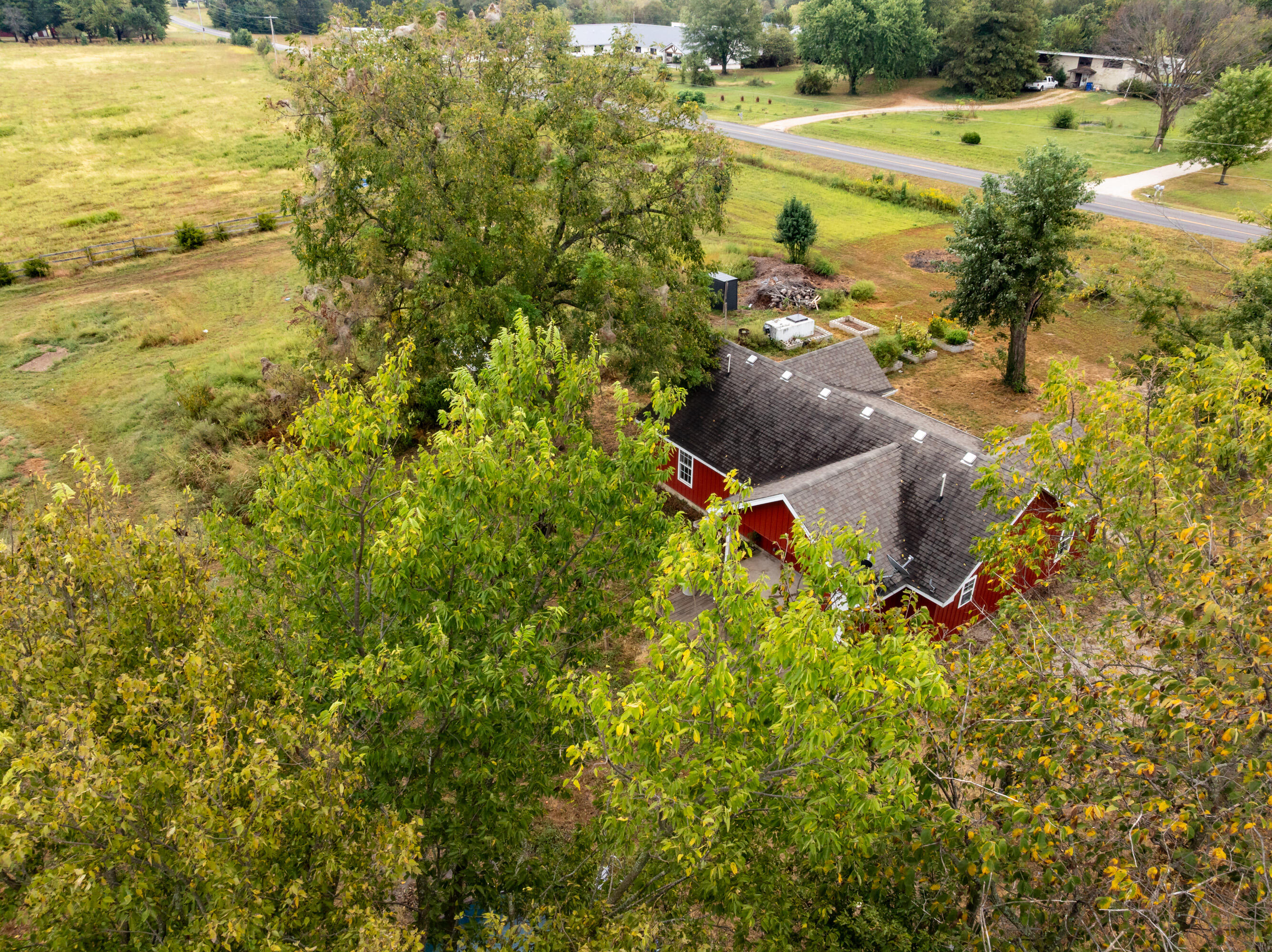 main property photo 48