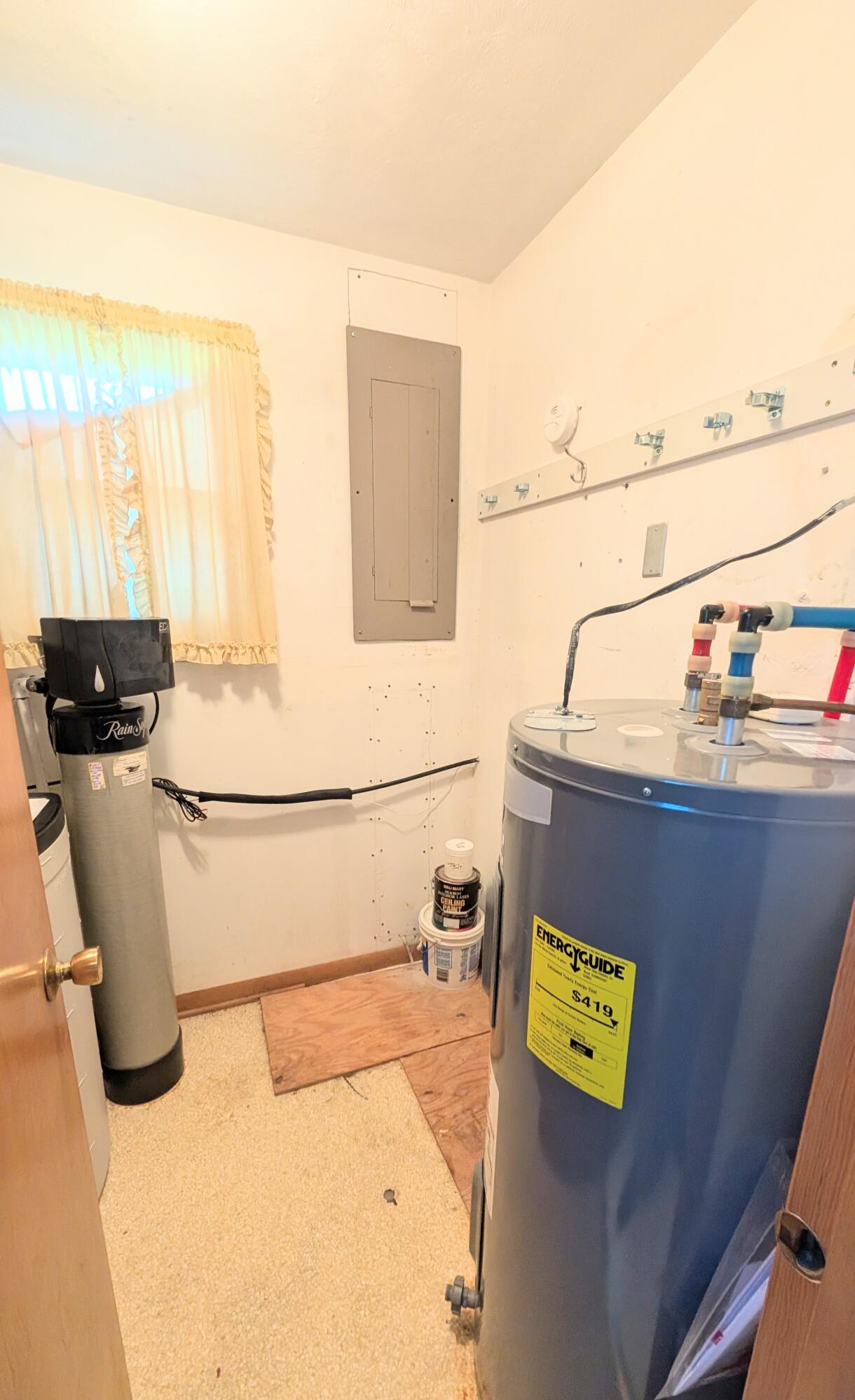 main property photo 32