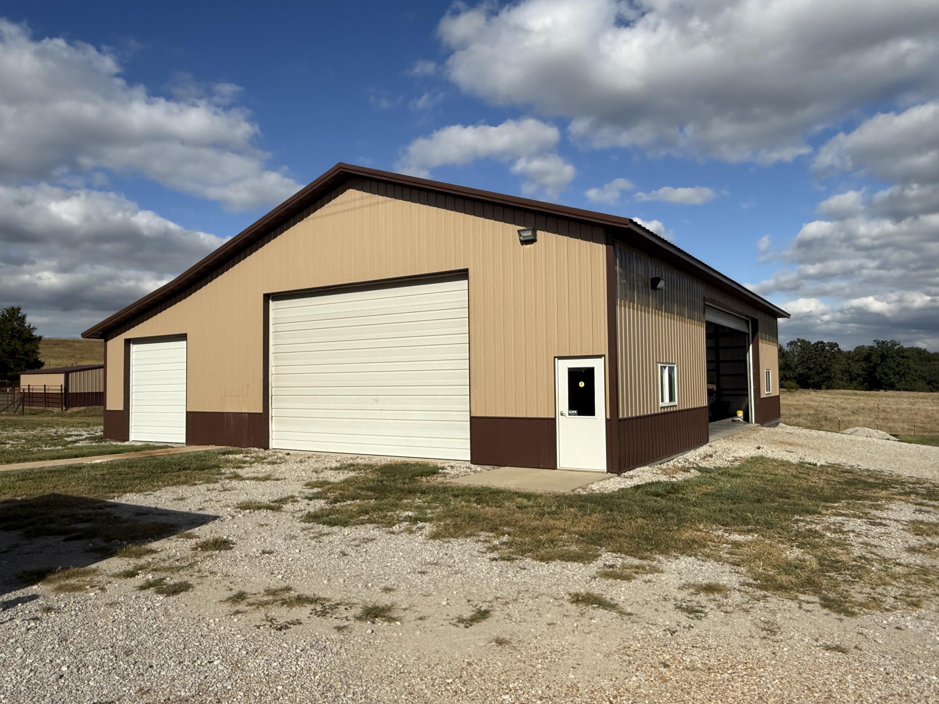 main property photo 60