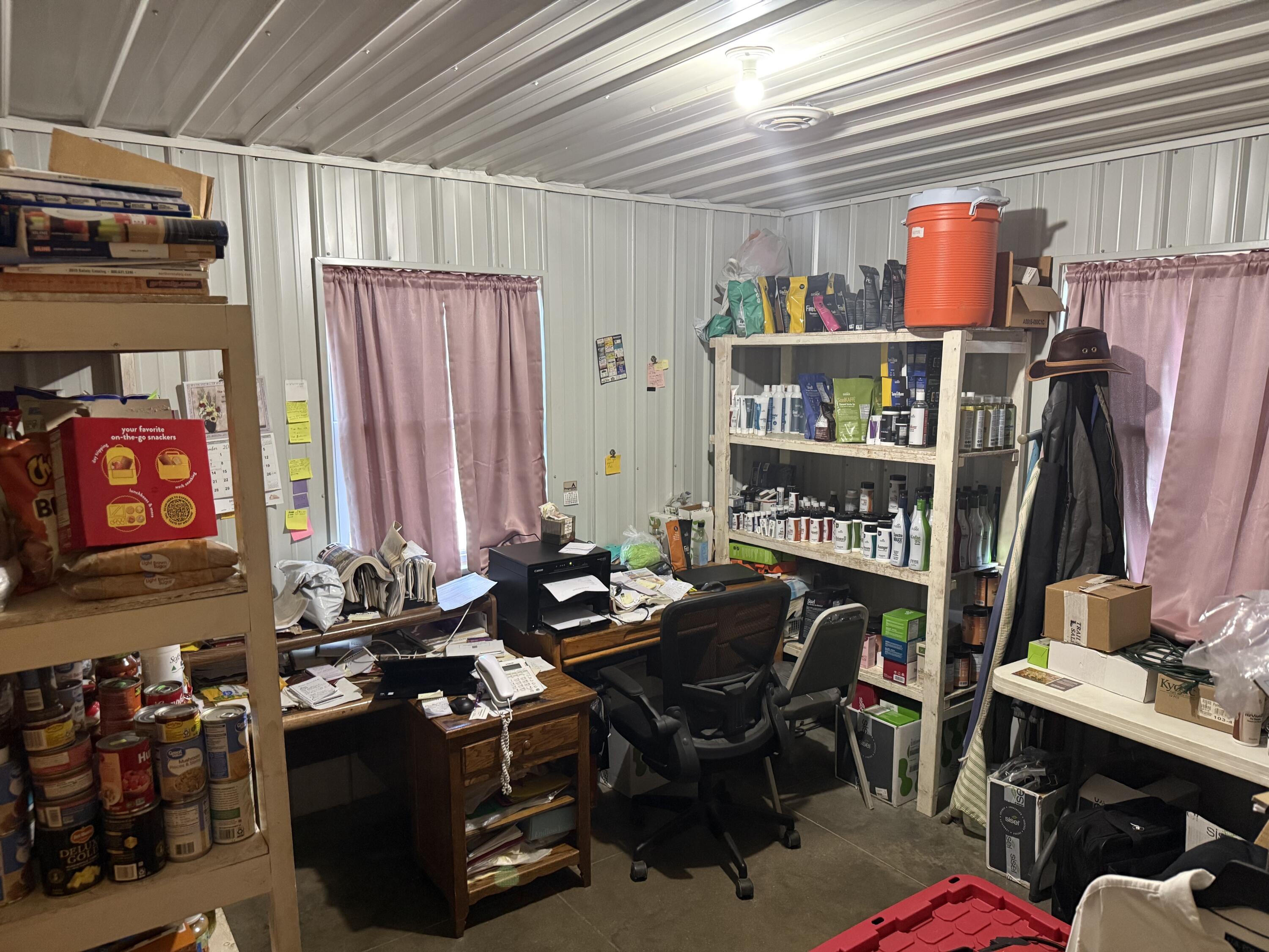main property photo 11