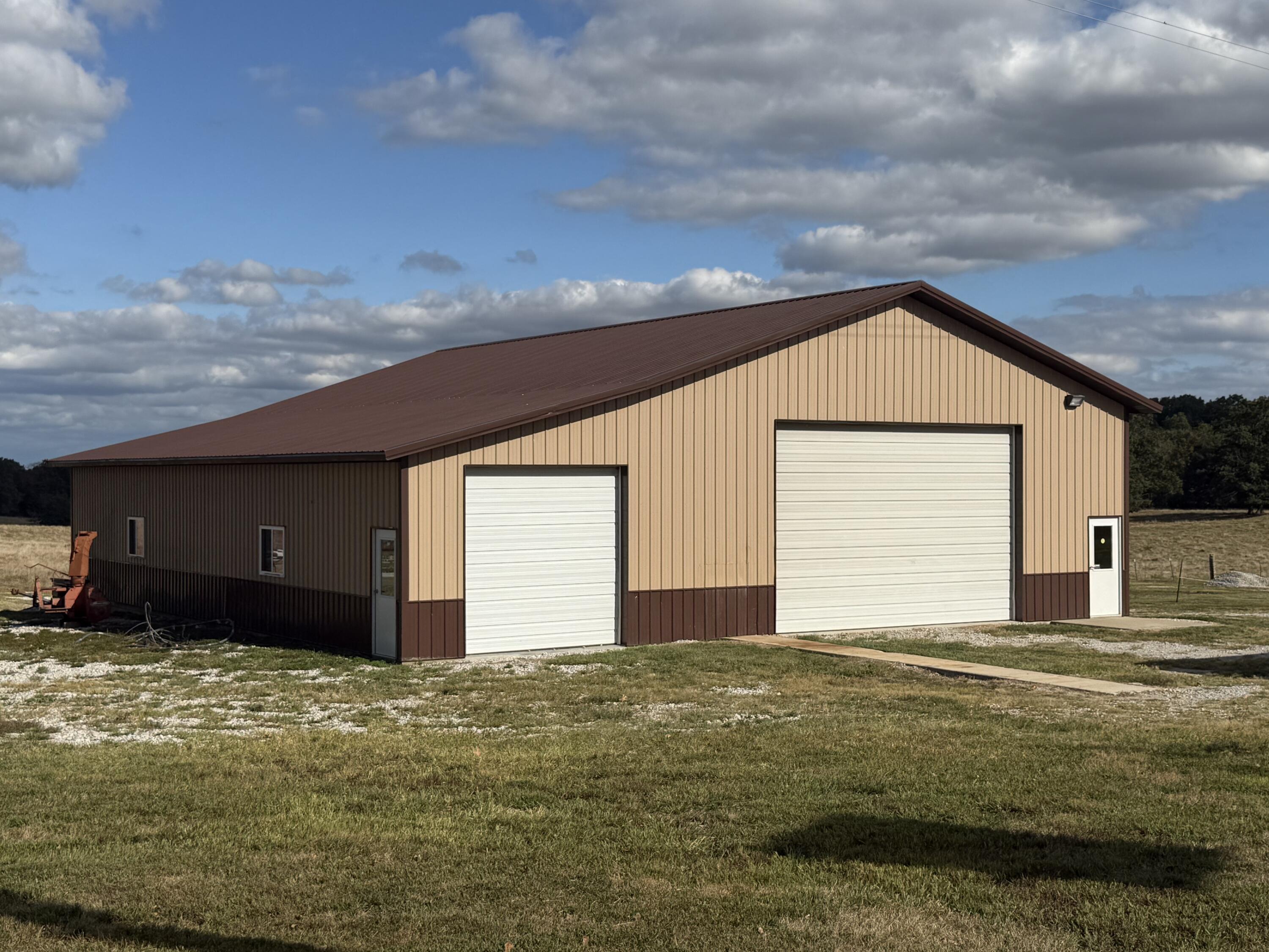main property photo 26