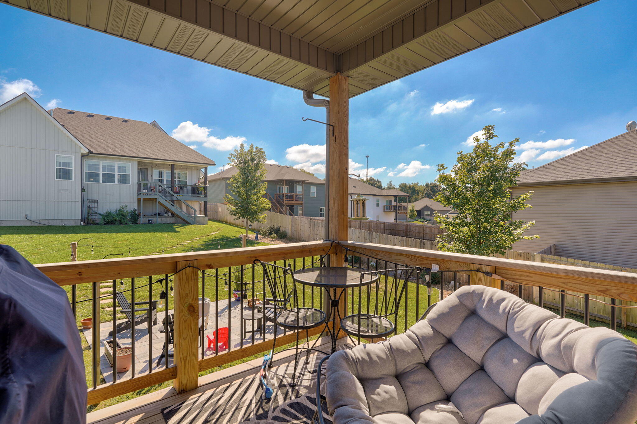 main property photo 23