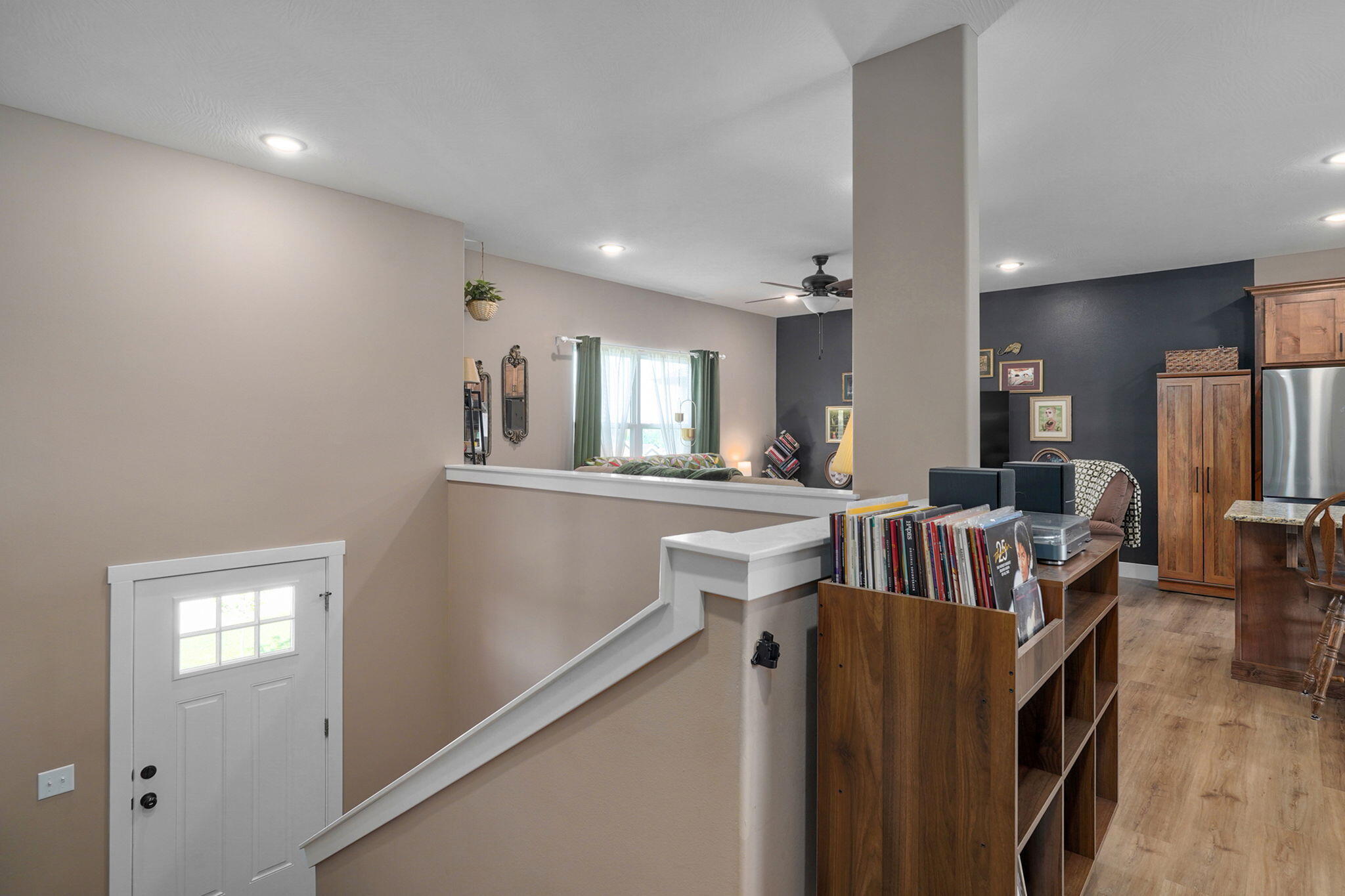 main property photo 5