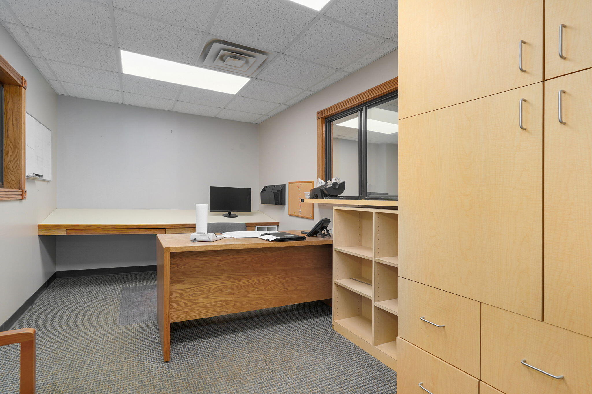 main property photo 10