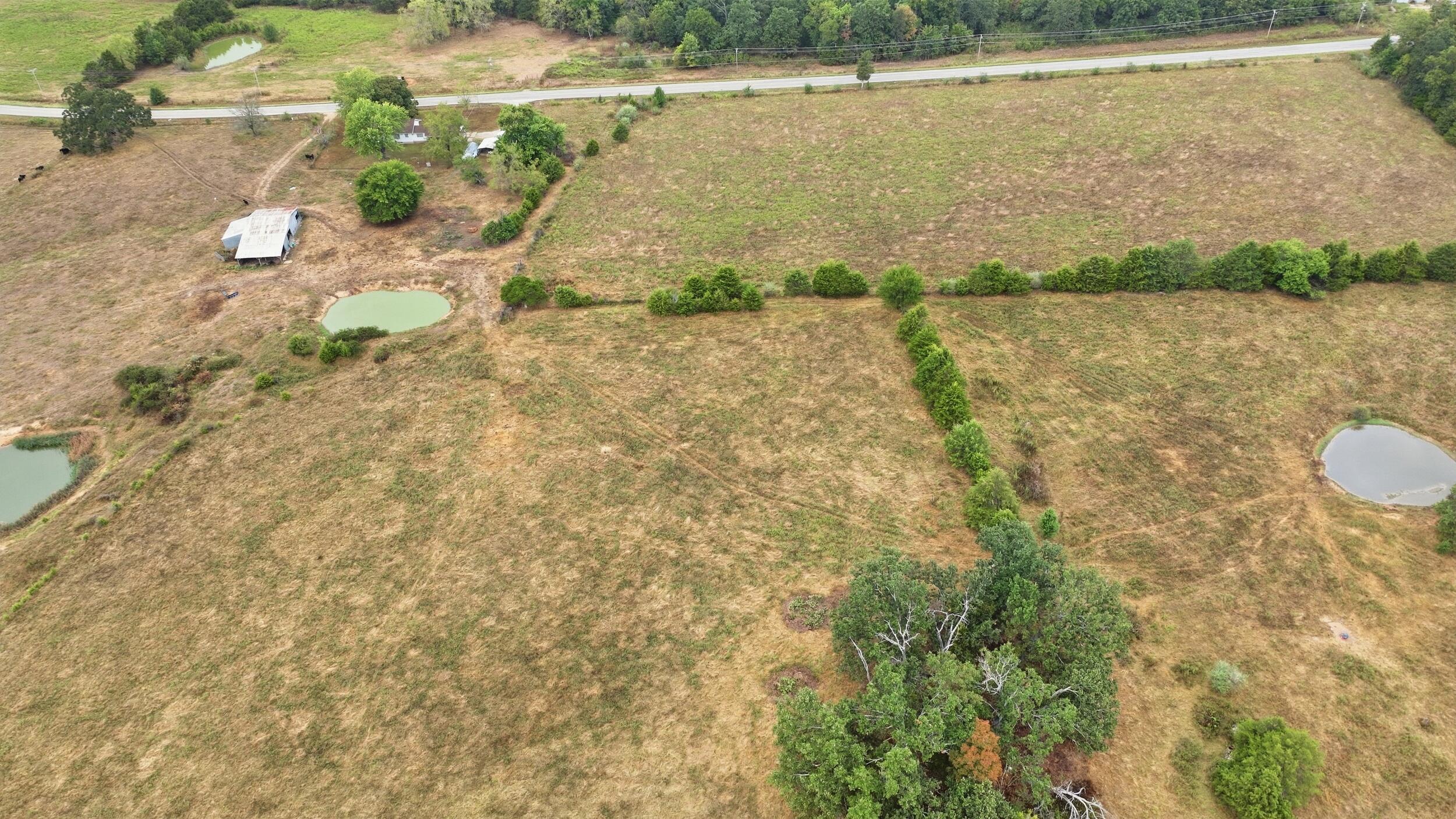 main property photo 7